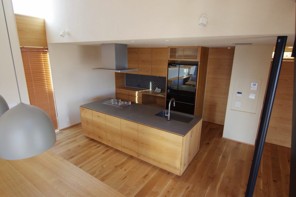 title: HOUSE 221 | Page No,234 | No.2 | sync-furniture | 株式会社 SYNC | 福岡県 家具工房 | オーダーメイドキッチン