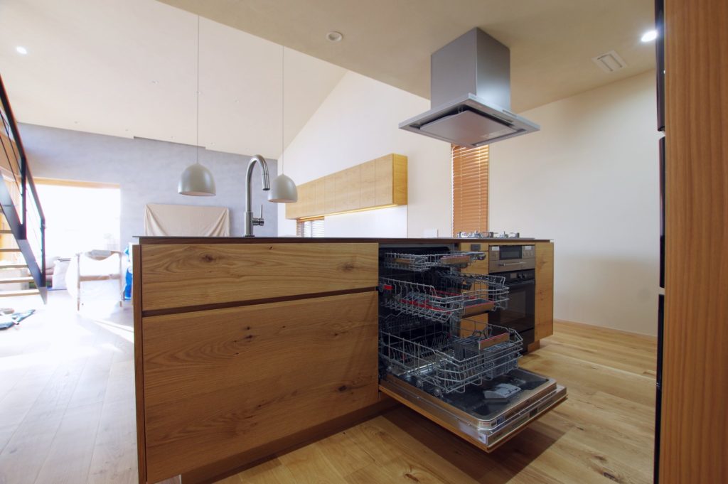 title: HOUSE 221 | Page No,234 | No.4 | sync-furniture | 株式会社 SYNC | 福岡県 家具工房 | オーダーメイドキッチン