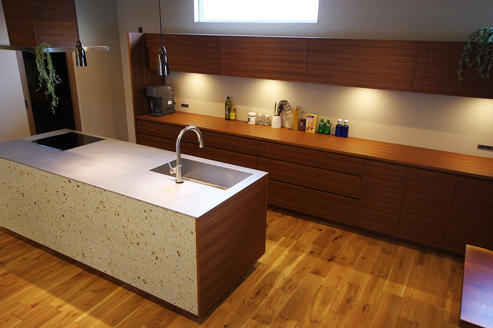 title: HOUSE 225 | Page No,238 | No.9 | sync-furniture | 株式会社 SYNC | 福岡県 家具工房 | オーダーメイドキッチン