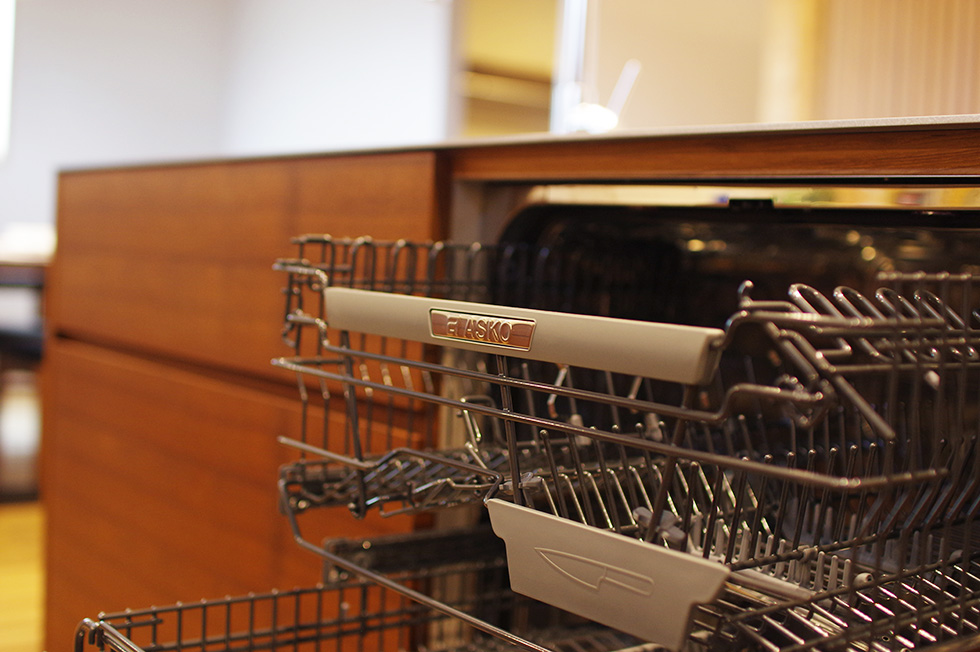 title: HOUSE 225 | Page No,238 | No.17 | sync-furniture | 株式会社 SYNC | 福岡県 家具工房 | オーダーメイドキッチン