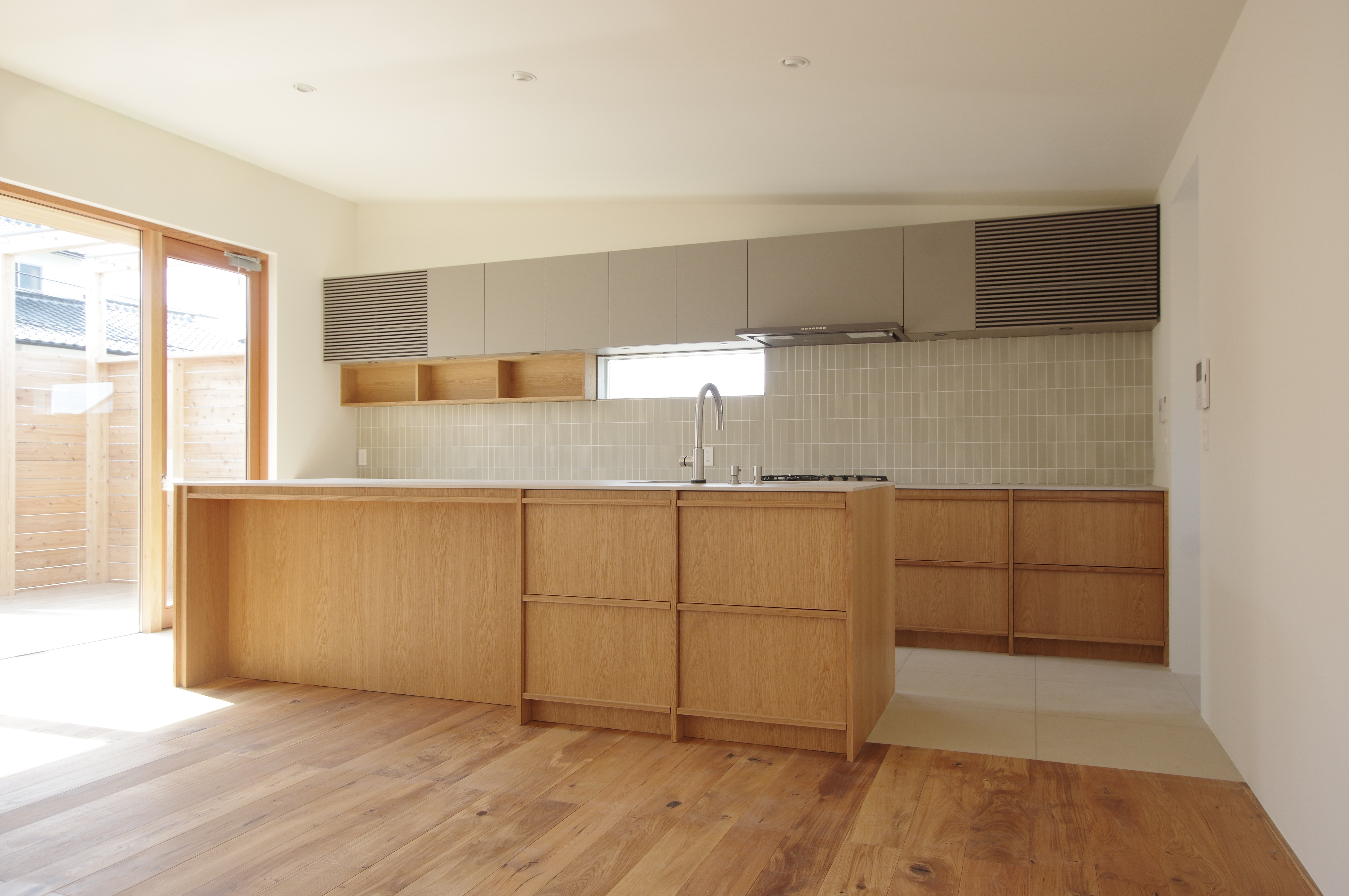title: HOUSE 224 | Page No,237 | No.2 | sync-furniture | 株式会社 SYNC | 福岡県 家具工房 | オーダーメイドキッチン