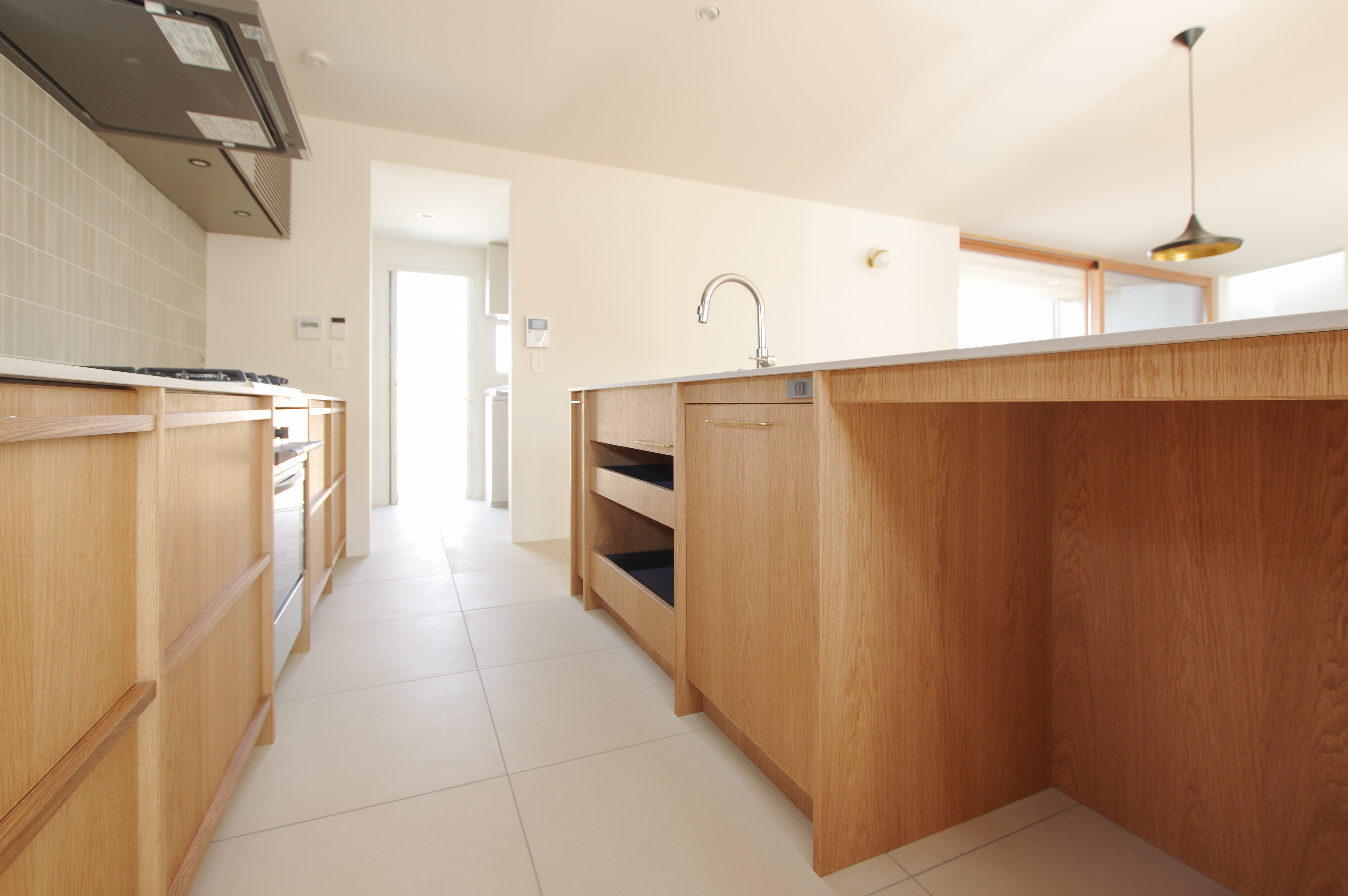 title: HOUSE 224 | Page No,237 | No.9 | sync-furniture | 株式会社 SYNC | 福岡県 家具工房 | オーダーメイドキッチン