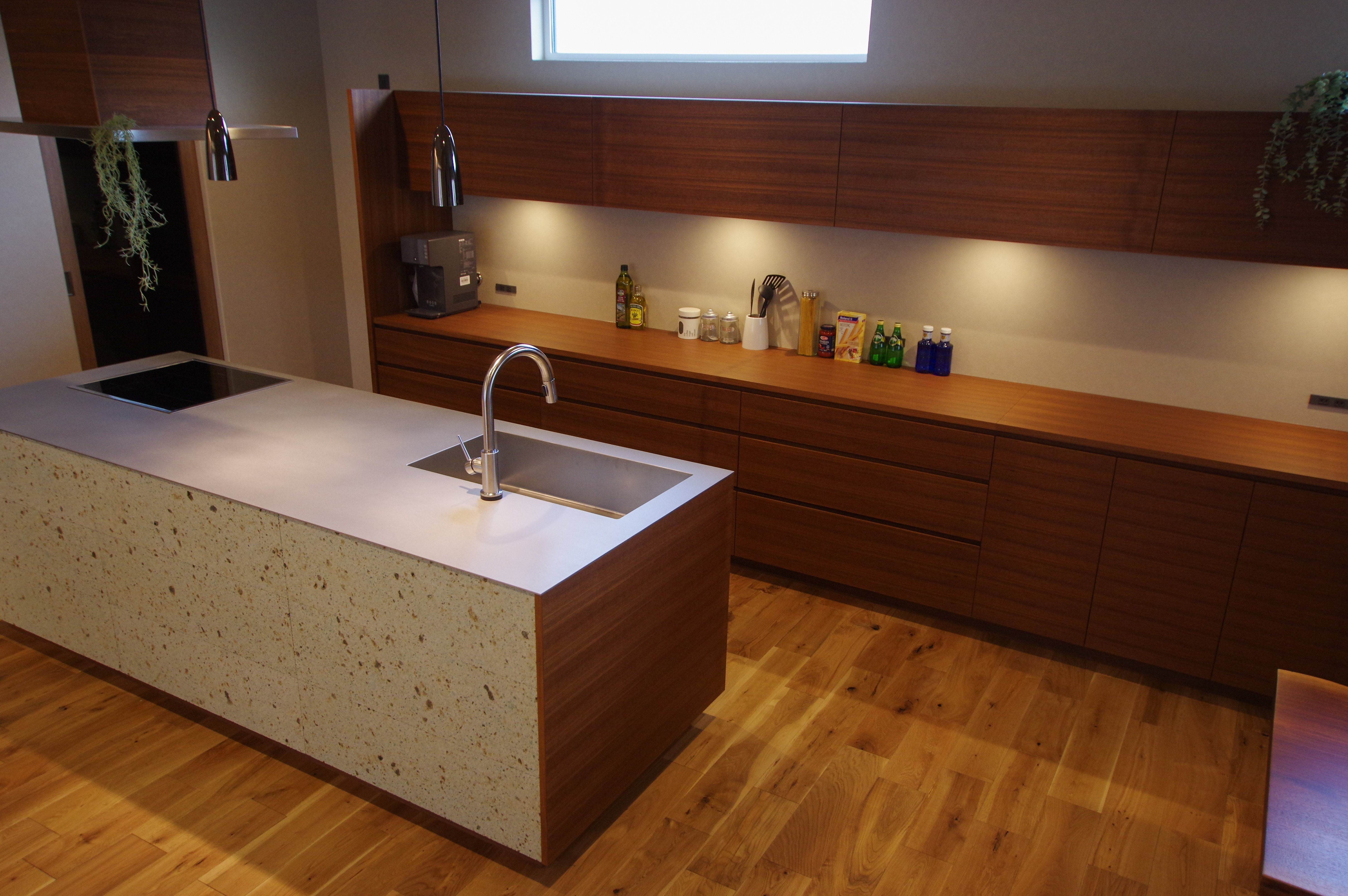title: HOUSE 225 | Page No,238 | No.3 | sync-furniture | 株式会社 SYNC | 福岡県 家具工房 | オーダーメイドキッチン