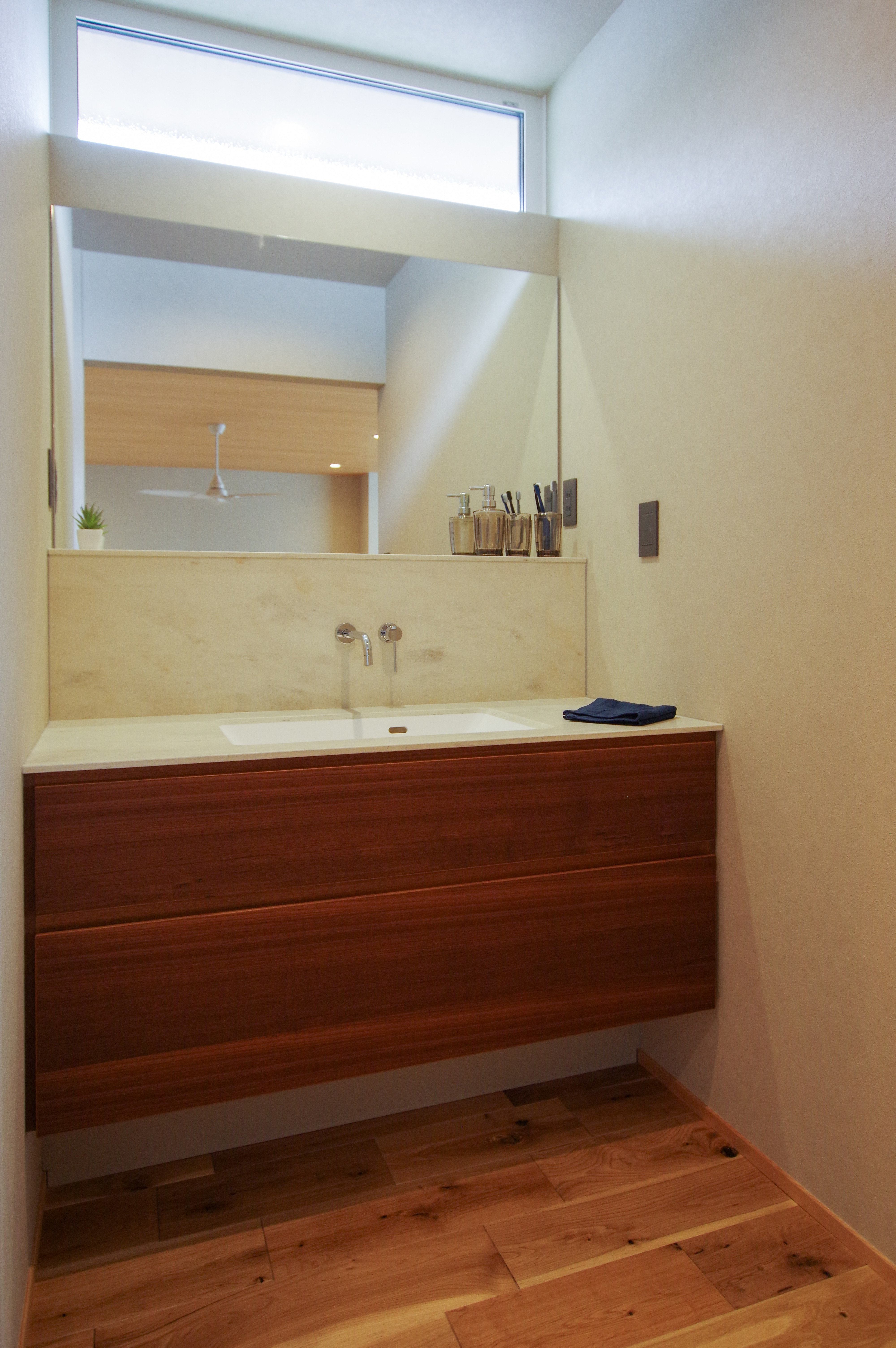 title: HOUSE 225 | Page No,238 | No.11 | sync-furniture | 株式会社 SYNC | 福岡県 家具工房 | オーダーメイドキッチン