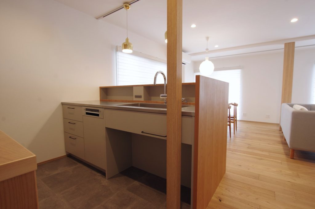 title: HOUSE 228 | Page No,241 | No.2 | sync-furniture | 株式会社 SYNC | 福岡県 家具工房 | オーダーメイドキッチン