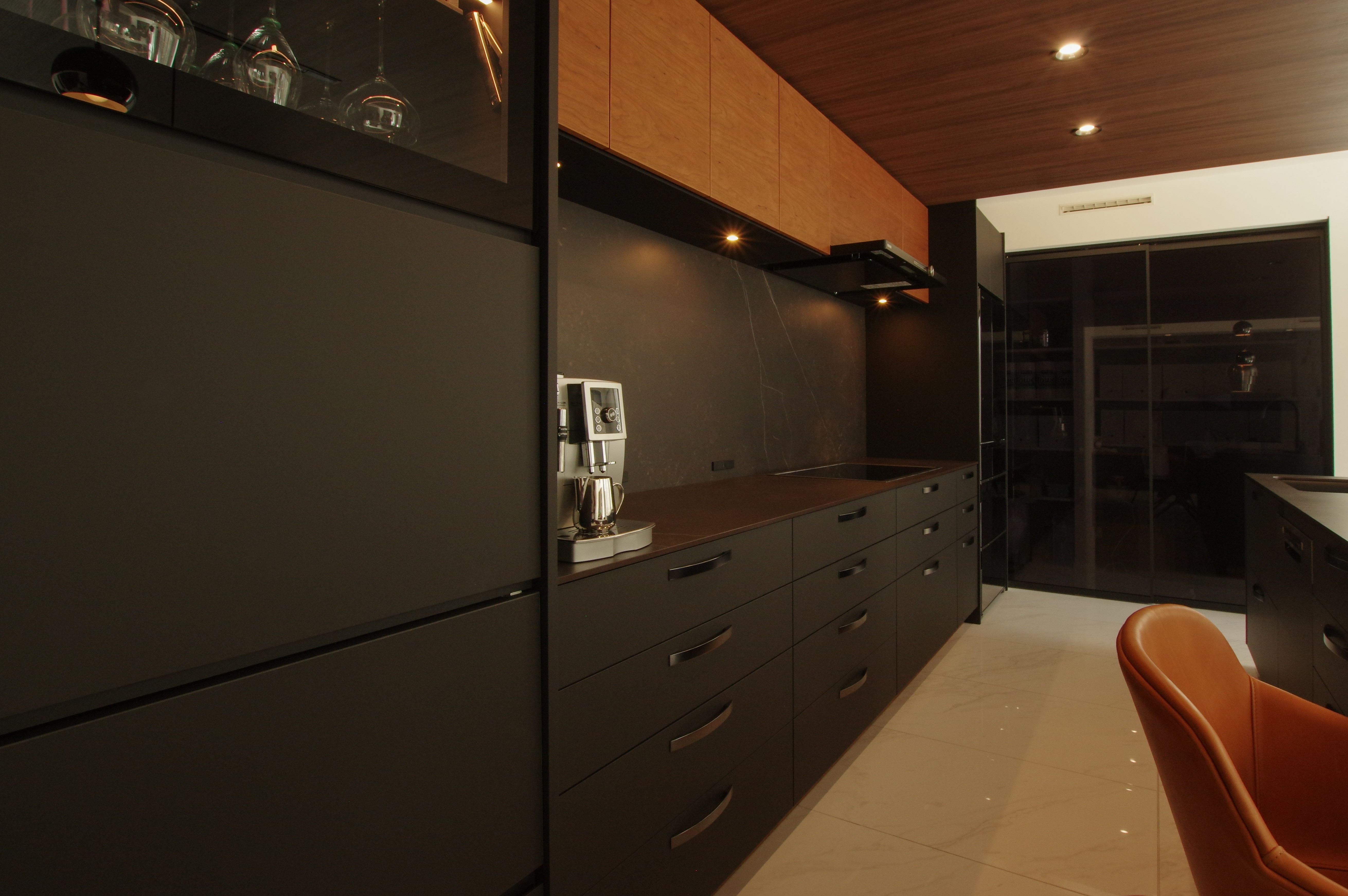 title: HOUSE 229 | Page No,242 | No.4 | sync-furniture | 株式会社 SYNC | 福岡県 家具工房 | オーダーメイドキッチン