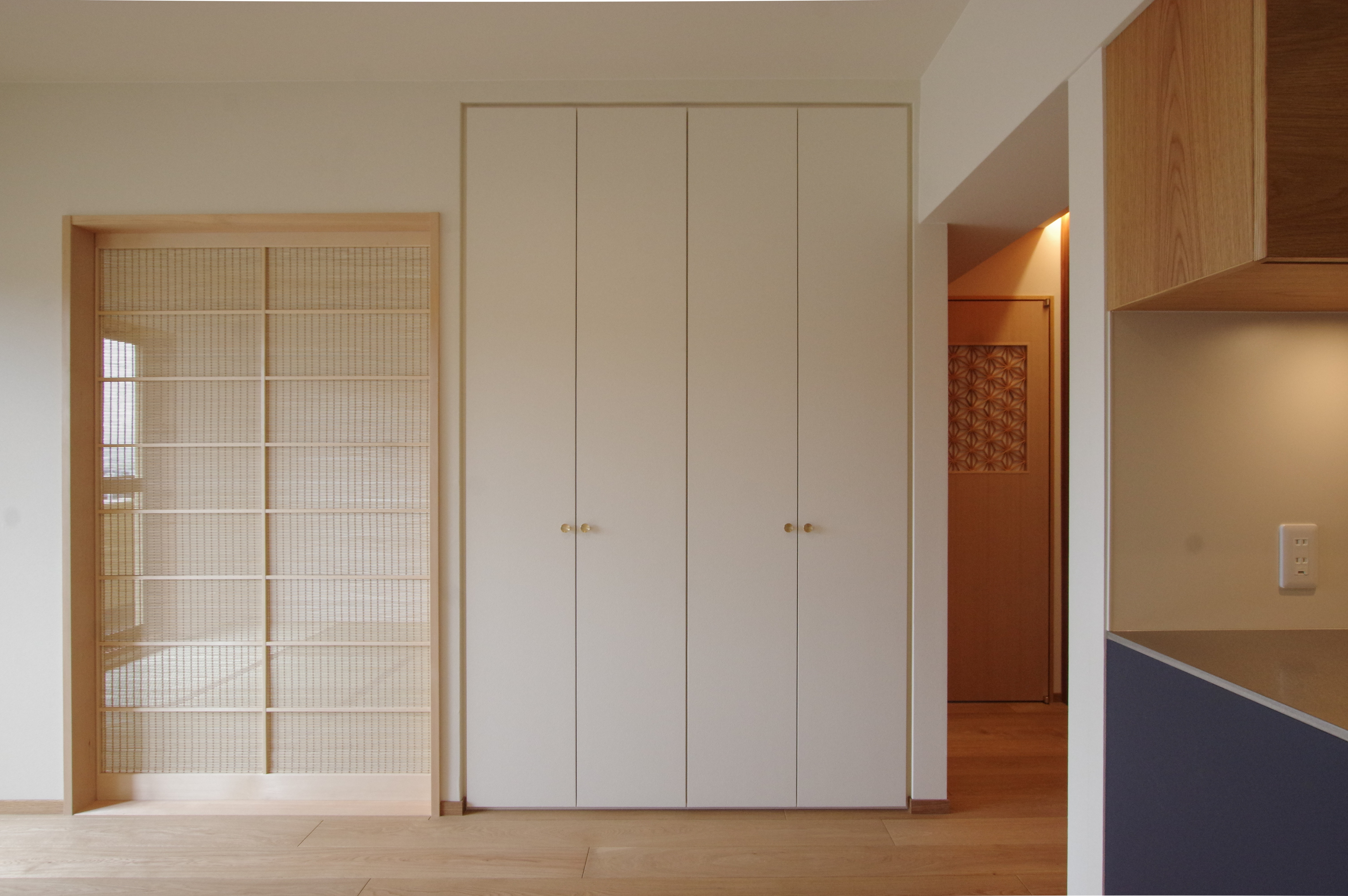 title: HOUSE 230 | Page No,243 | No.15 | sync-furniture | 株式会社 SYNC | 福岡県 家具工房 | オーダーメイドキッチン