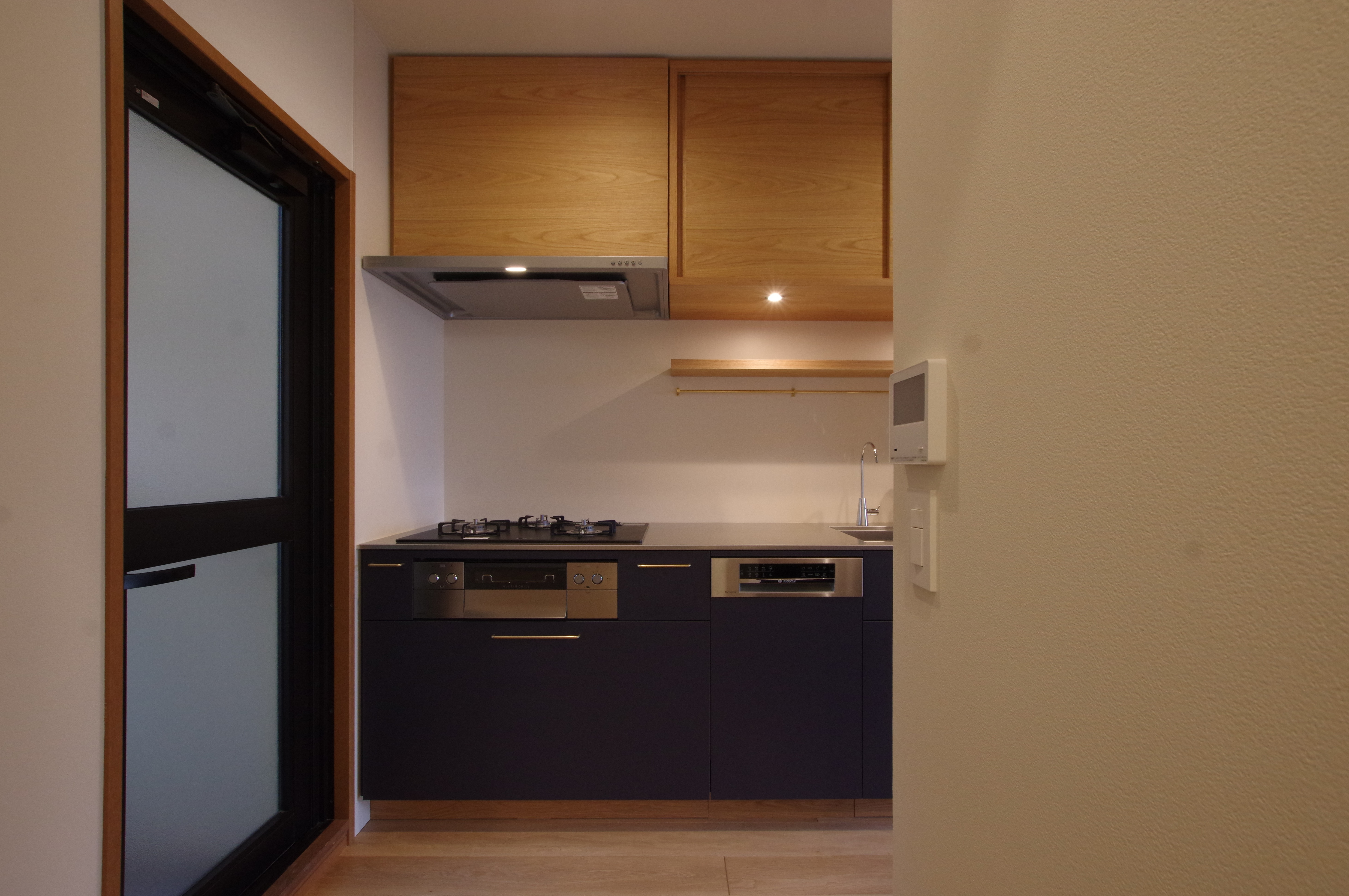 title: HOUSE 230 | Page No,243 | No.7 | sync-furniture | 株式会社 SYNC | 福岡県 家具工房 | オーダーメイドキッチン