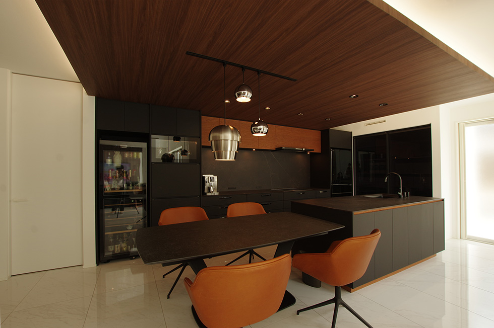 title: HOUSE 229 | Page No,242 | No.1 | sync-furniture | 株式会社 SYNC | 福岡県 家具工房 | オーダーメイドキッチン