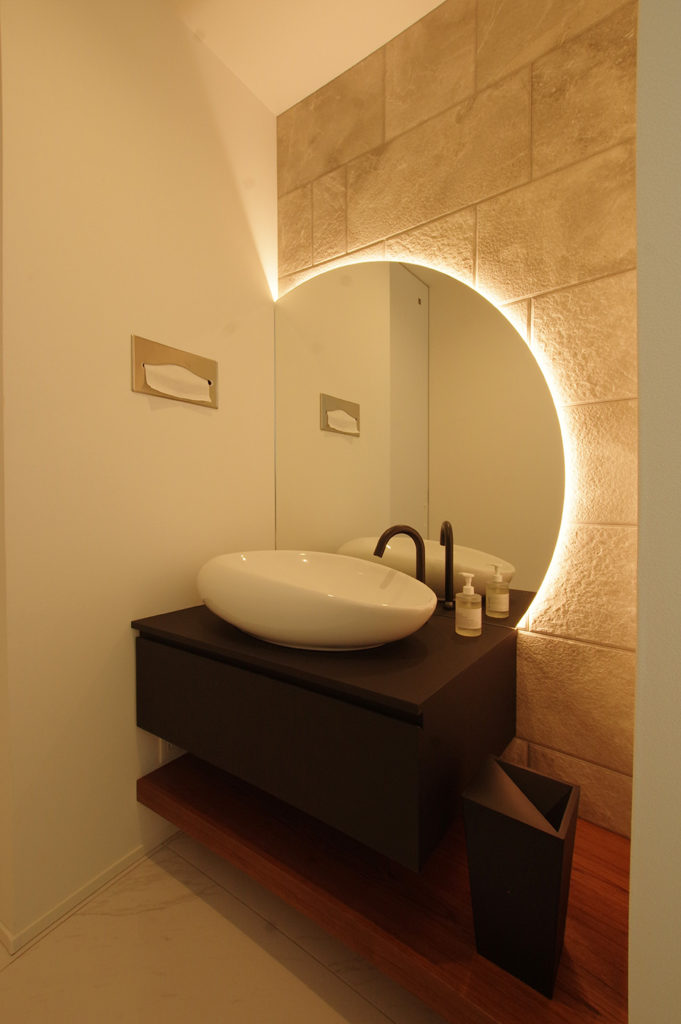 title: HOUSE 229 | Page No,242 | No.9 | sync-furniture | 株式会社 SYNC | 福岡県 家具工房 | オーダーメイドキッチン