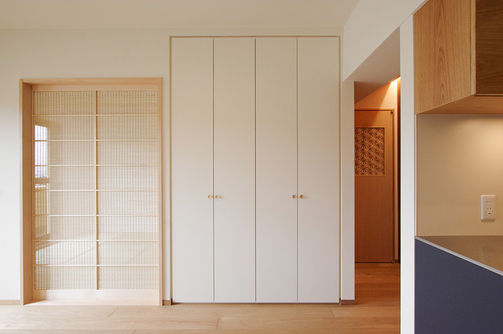 title: HOUSE 230 | Page No,243 | No.9 | sync-furniture | 株式会社 SYNC | 福岡県 家具工房 | オーダーメイドキッチン