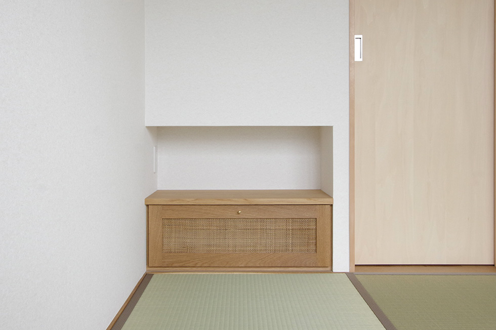 title: HOUSE 230 | Page No,243 | No.7 | sync-furniture | 株式会社 SYNC | 福岡県 家具工房 | オーダーメイドキッチン