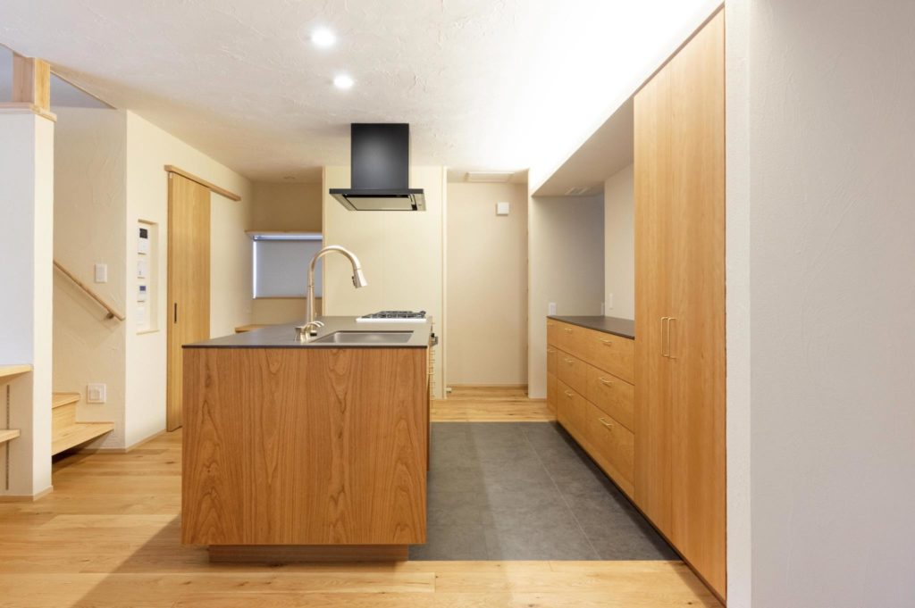 title: HOUSE 231 | Page No,244 | No.7 | sync-furniture | 株式会社 SYNC | 福岡県 家具工房 | オーダーメイドキッチン