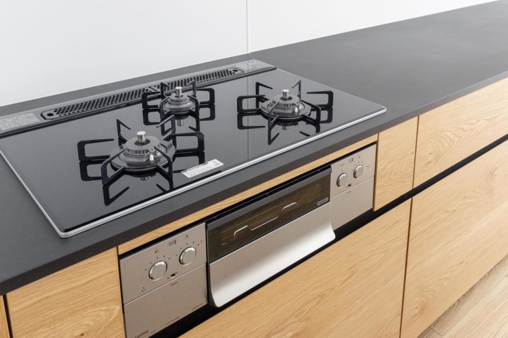 title: HOUSE 232 | Page No,245 | No.8 | sync-furniture | 株式会社 SYNC | 福岡県 家具工房 | オーダーメイドキッチン