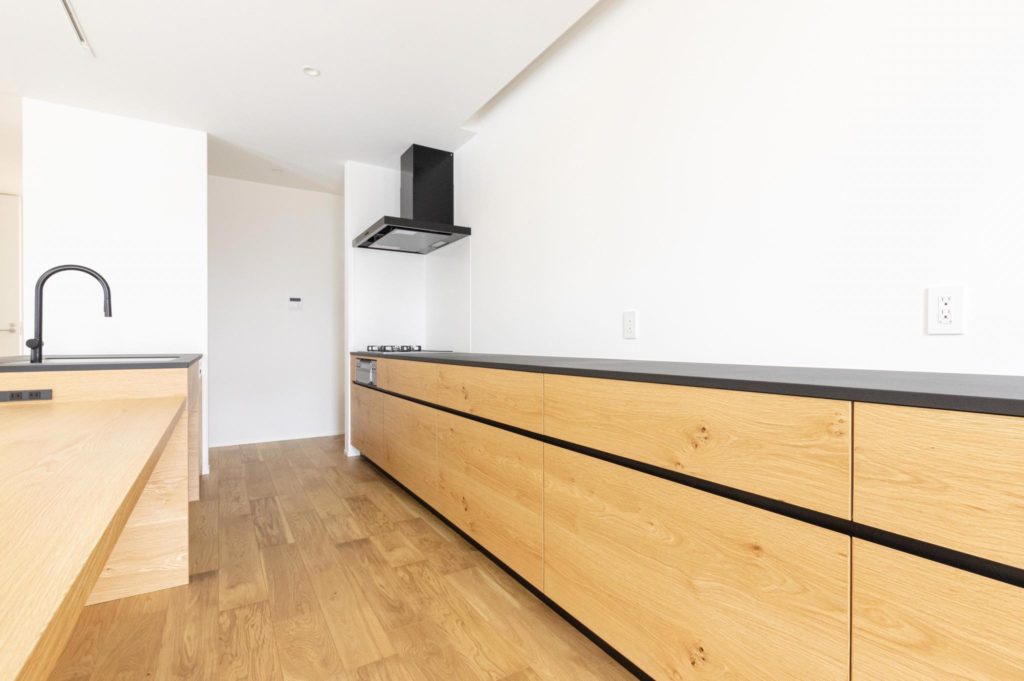 title: HOUSE 232 | Page No,245 | No.4 | sync-furniture | 株式会社 SYNC | 福岡県 家具工房 | オーダーメイドキッチン