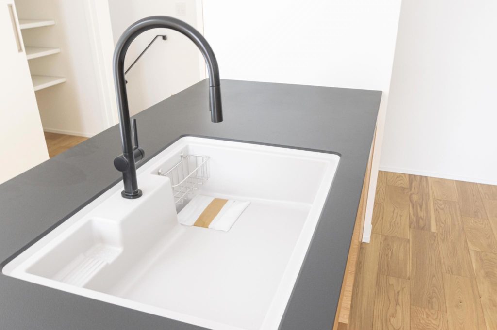 title: HOUSE 232 | Page No,245 | No.6 | sync-furniture | 株式会社 SYNC | 福岡県 家具工房 | オーダーメイドキッチン