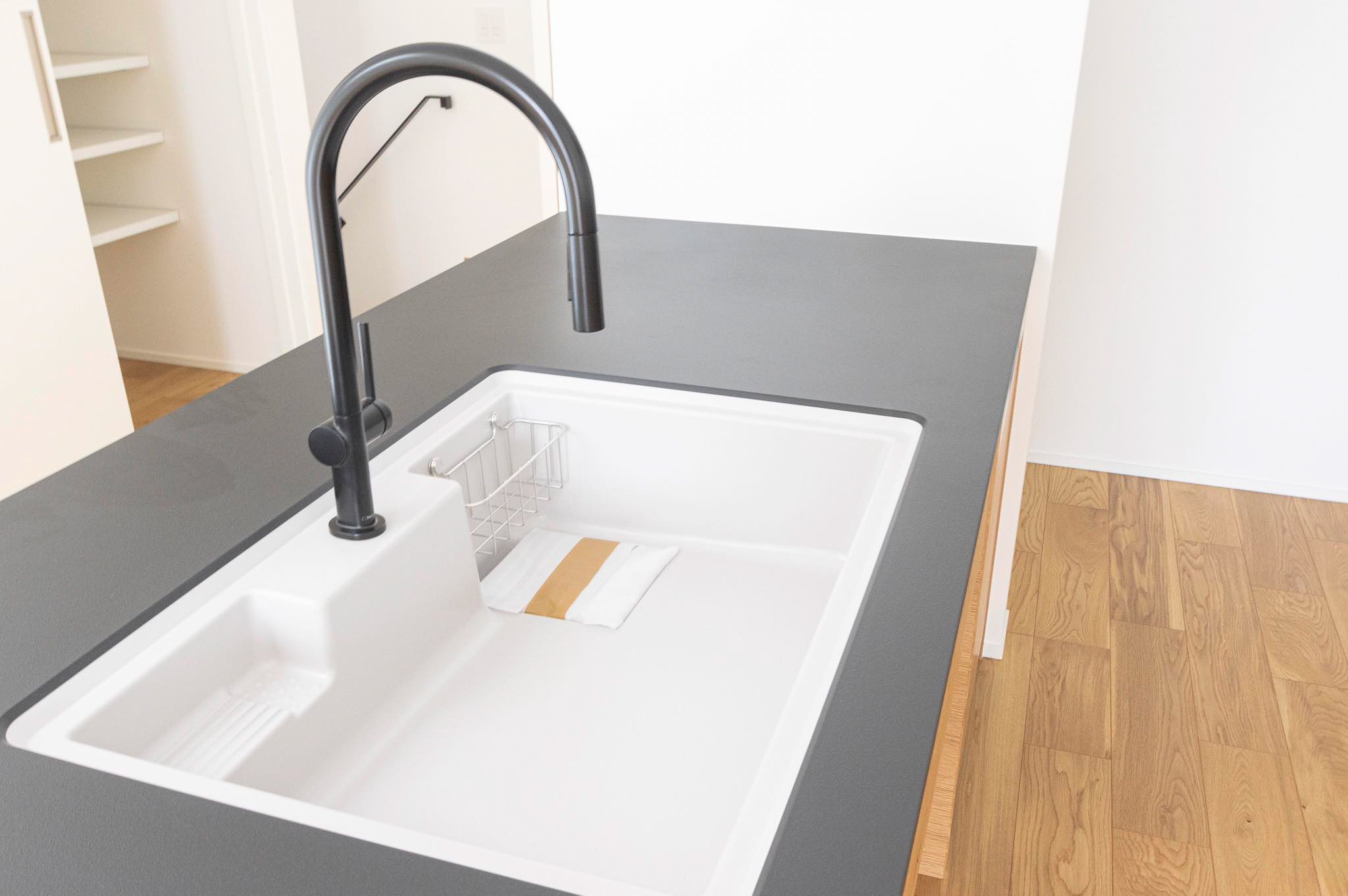 title: HOUSE 232 | Page No,245 | No.10 | sync-furniture | 株式会社 SYNC | 福岡県 家具工房 | オーダーメイドキッチン