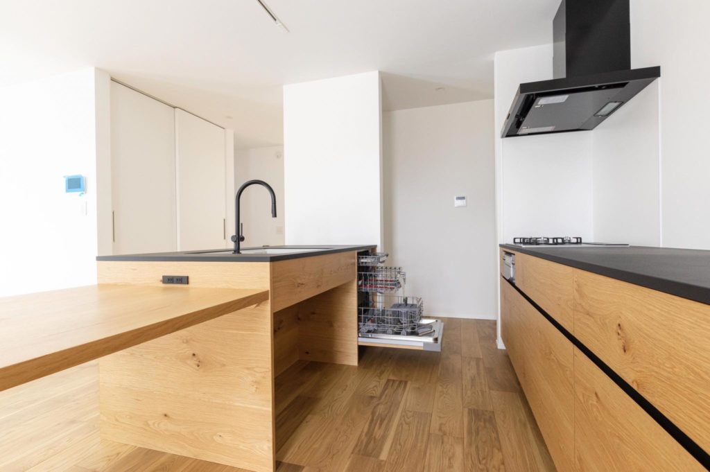 title: HOUSE 232 | Page No,245 | No.3 | sync-furniture | 株式会社 SYNC | 福岡県 家具工房 | オーダーメイドキッチン