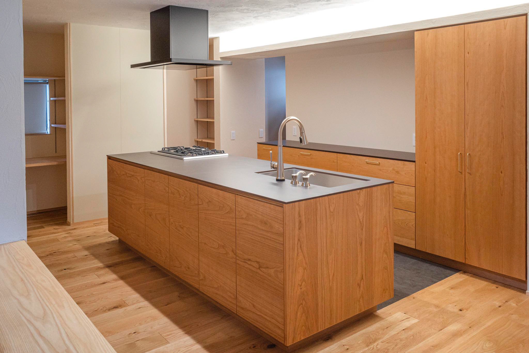 title: HOUSE 231 | Page No,244 | No.1 | sync-furniture | 株式会社 SYNC | 福岡県 家具工房 | オーダーメイドキッチン