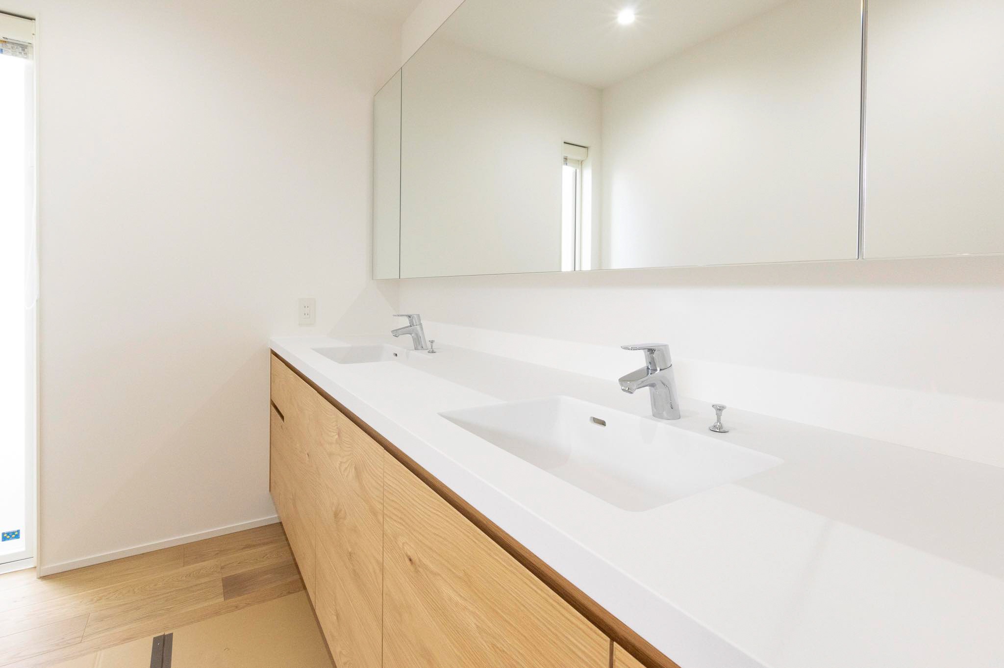 title: HOUSE 232 | Page No,245 | No.18 | sync-furniture | 株式会社 SYNC | 福岡県 家具工房 | オーダーメイドキッチン