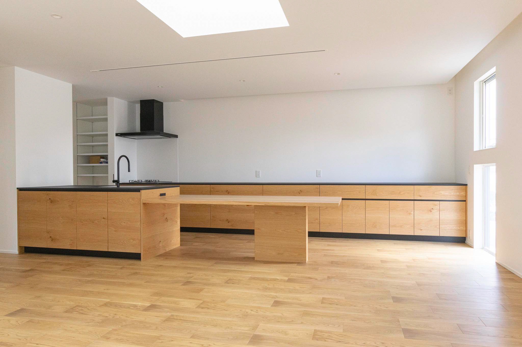 title: HOUSE 232 | Page No,245 | No.1 | sync-furniture | 株式会社 SYNC | 福岡県 家具工房 | オーダーメイドキッチン