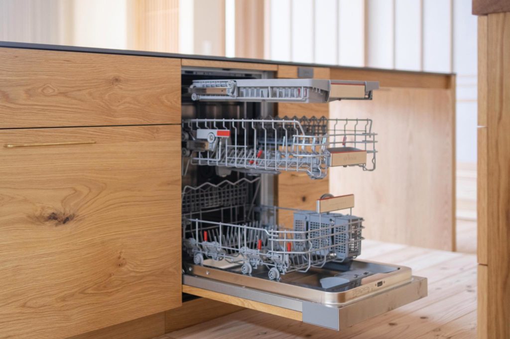 title: HOUSE 233 | Page No,246 | No.10 | sync-furniture | 株式会社 SYNC | 福岡県 家具工房 | オーダーメイドキッチン