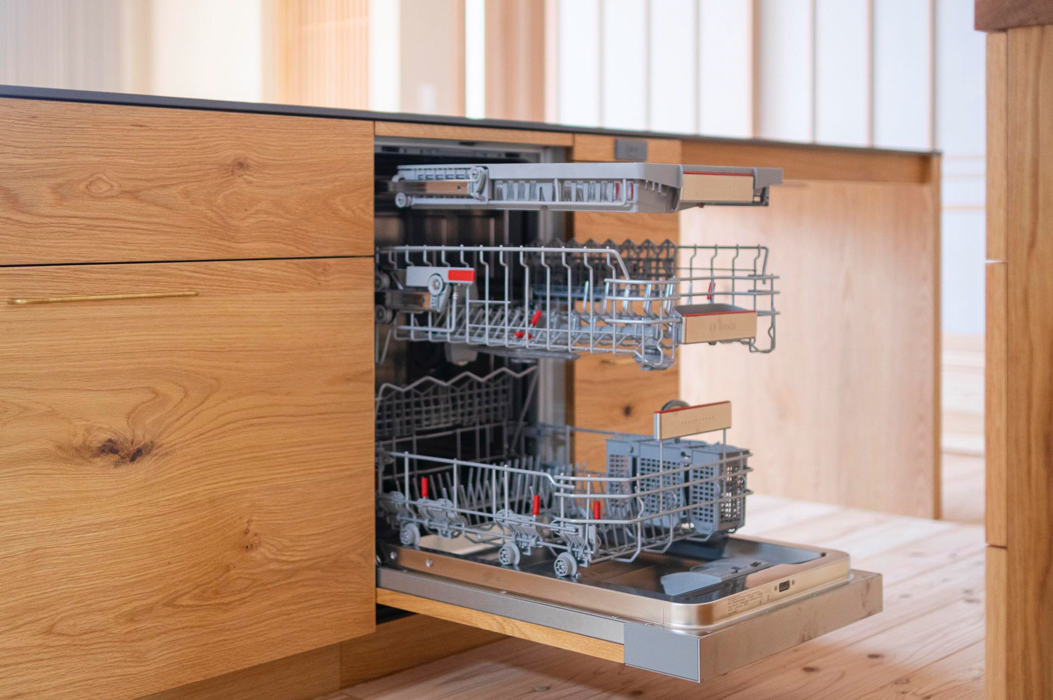title: HOUSE 233 | Page No,246 | No.10 | sync-furniture | 株式会社 SYNC | 福岡県 家具工房 | オーダーメイドキッチン