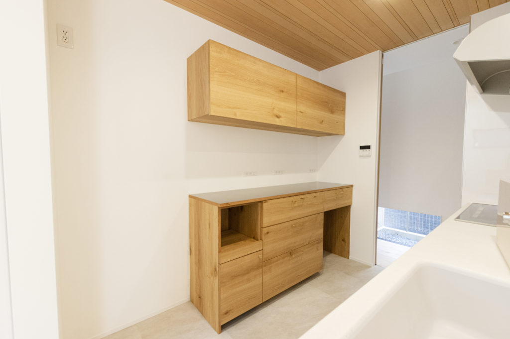 title: HOUSE 236 | Page No,249 | No.1 | sync-furniture | 株式会社 SYNC | 福岡県 家具工房 | オーダーメイドキッチン