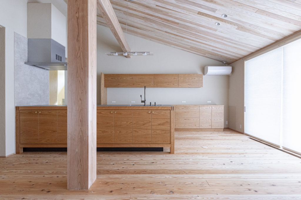 title: HOUSE 238 | Page No,251 | No.3 | sync-furniture | 株式会社 SYNC | 福岡県 家具工房 | オーダーメイドキッチン