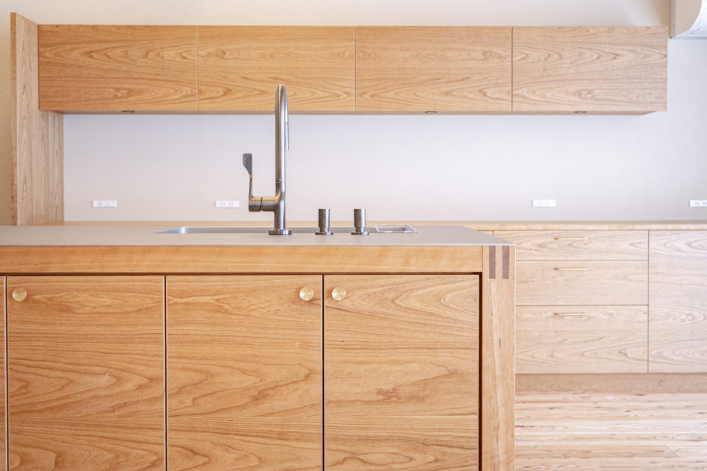 title: HOUSE 238 | Page No,251 | No.6 | sync-furniture | 株式会社 SYNC | 福岡県 家具工房 | オーダーメイドキッチン