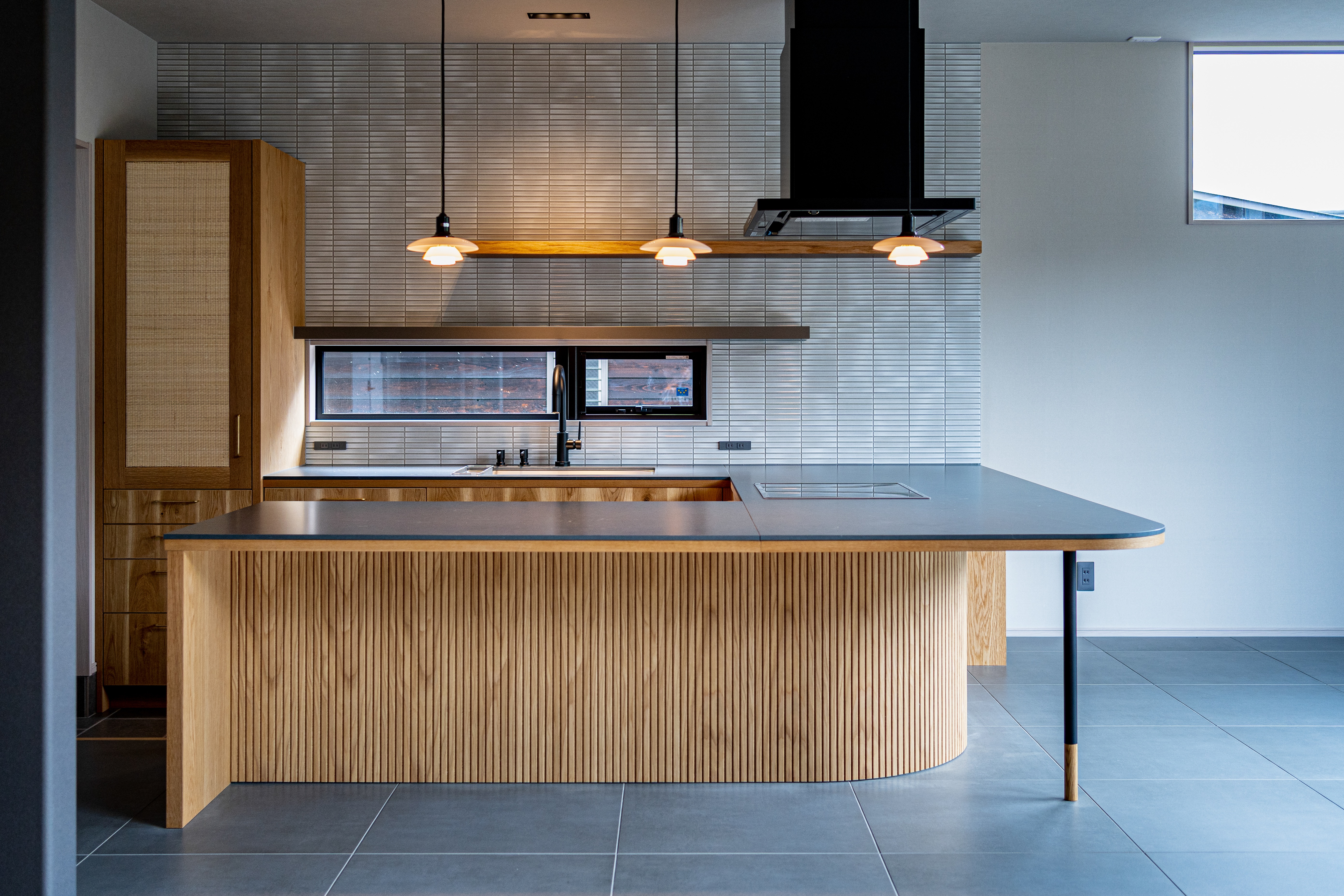 title: HOUSE 239 | Page No,252 | No.2 | sync-furniture | 株式会社 SYNC | 福岡県 家具工房 | オーダーメイドキッチン