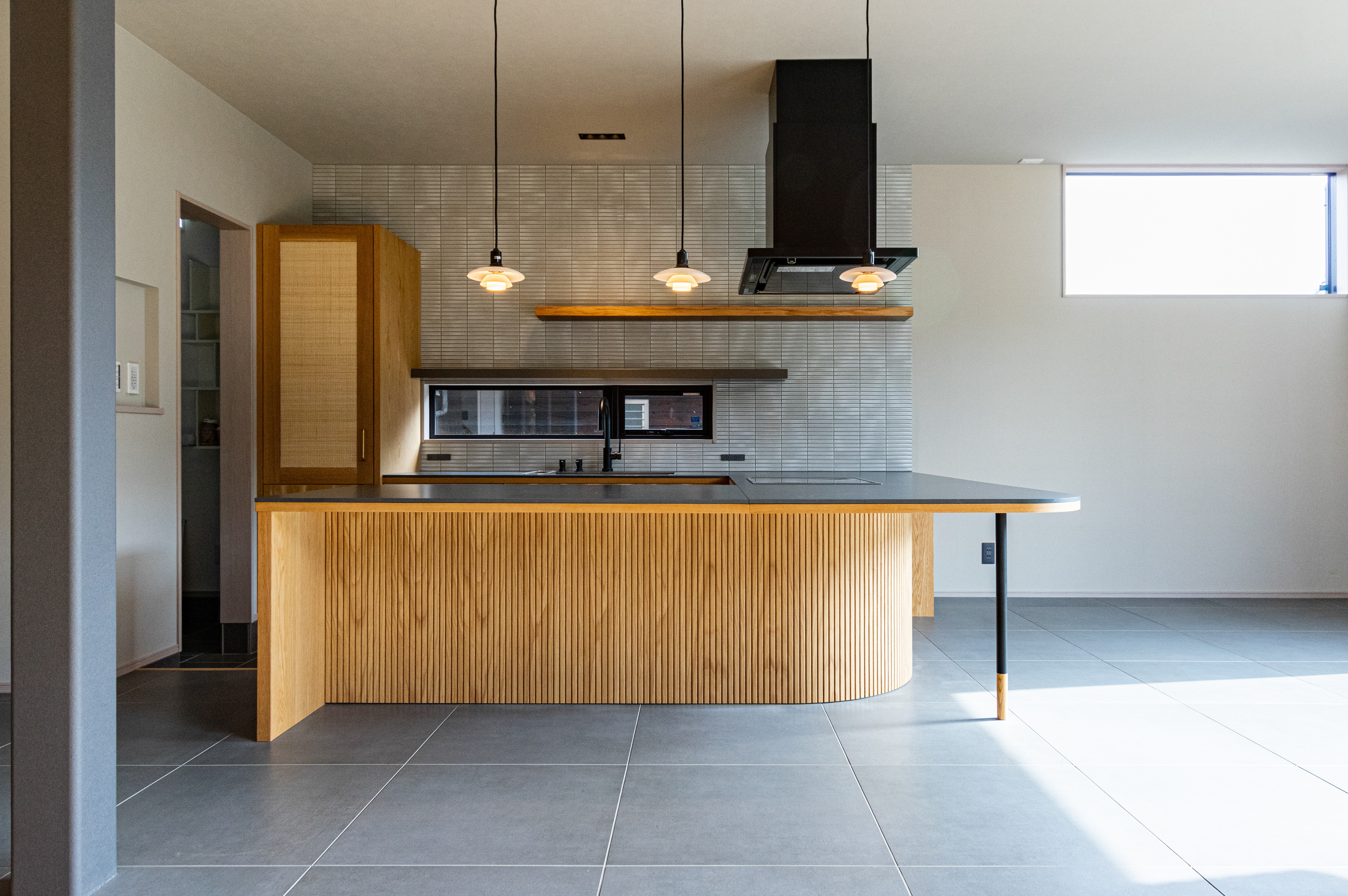 title: HOUSE 239 | Page No,252 | No.1 | sync-furniture | 株式会社 SYNC | 福岡県 家具工房 | オーダーメイドキッチン