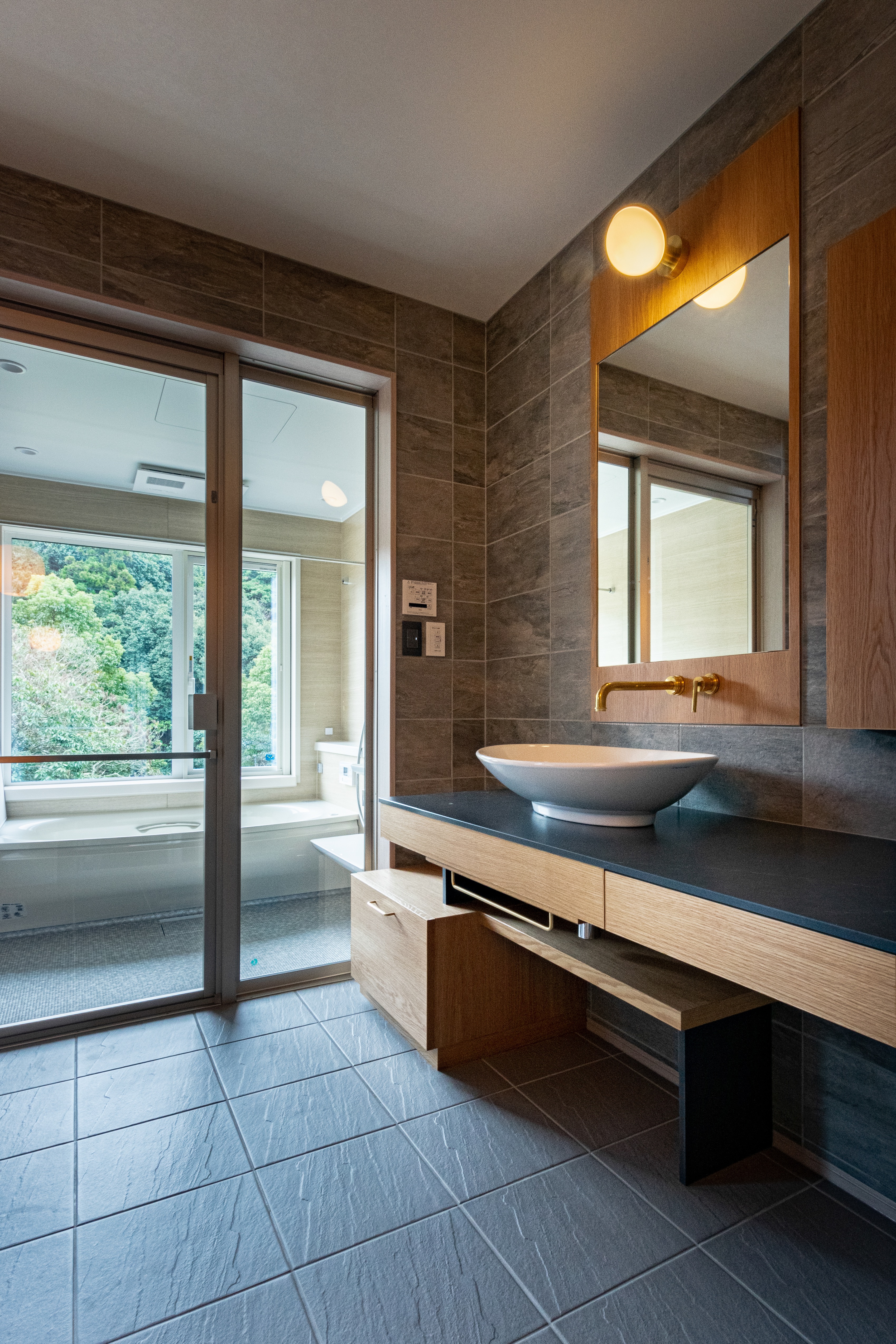 title: HOUSE 239 | Page No,252 | No.15 | sync-furniture | 株式会社 SYNC | 福岡県 家具工房 | オーダーメイドキッチン