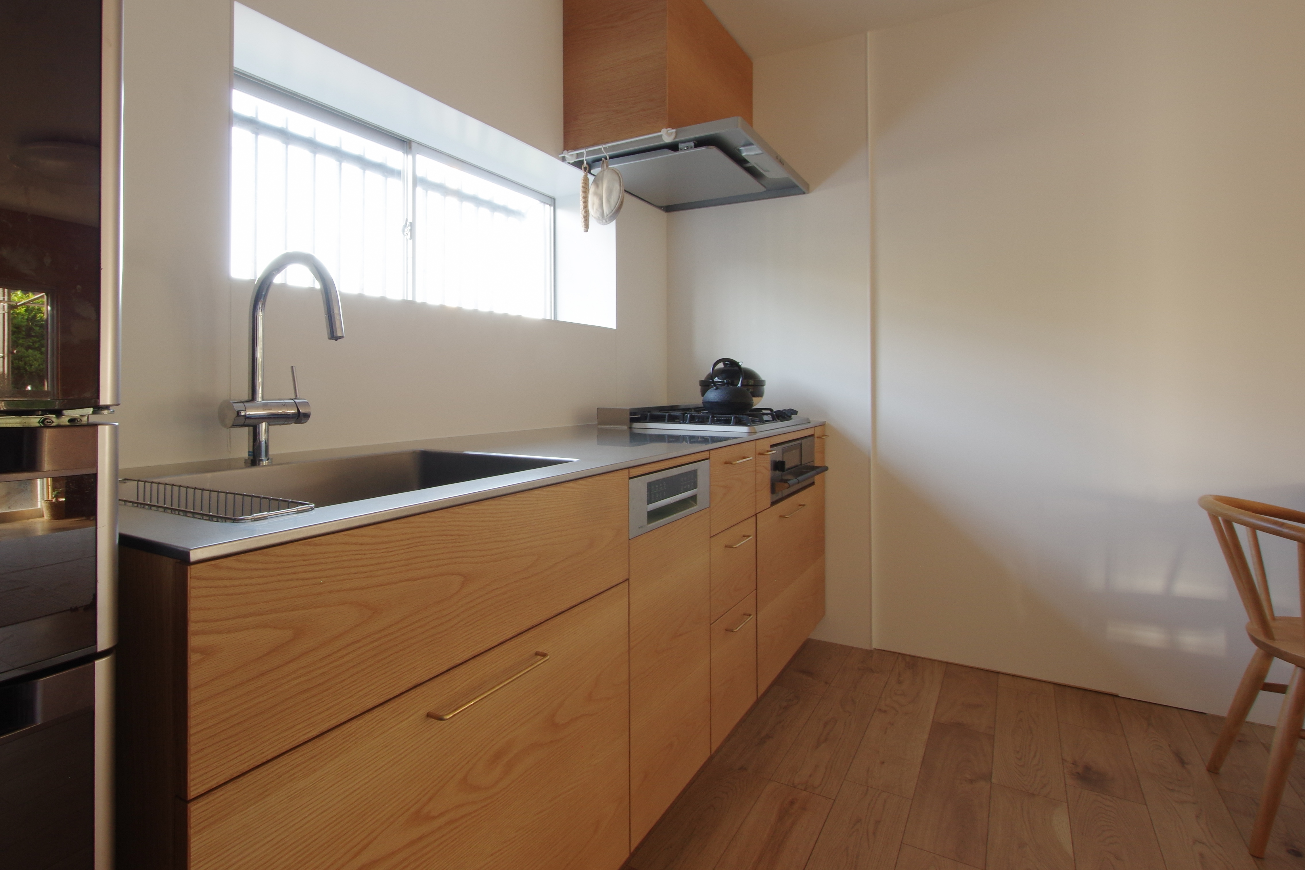 title: HOUSE 240 | Page No,253 | No.5 | sync-furniture | 株式会社 SYNC | 福岡県 家具工房 | オーダーメイドキッチン