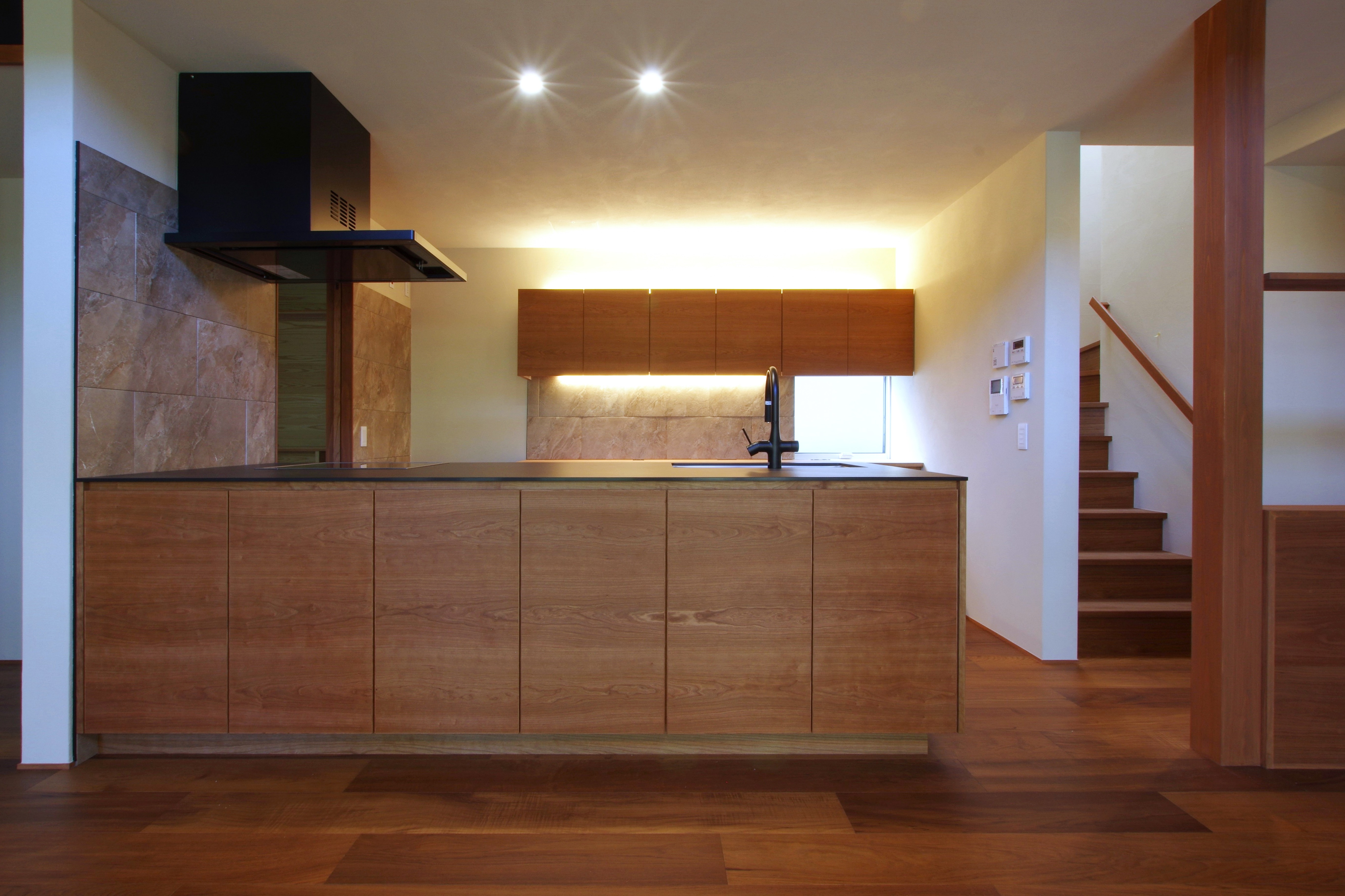 title: HOUSE 241 | Page No,254 | No.1 | sync-furniture | 株式会社 SYNC | 福岡県 家具工房 | オーダーメイドキッチン