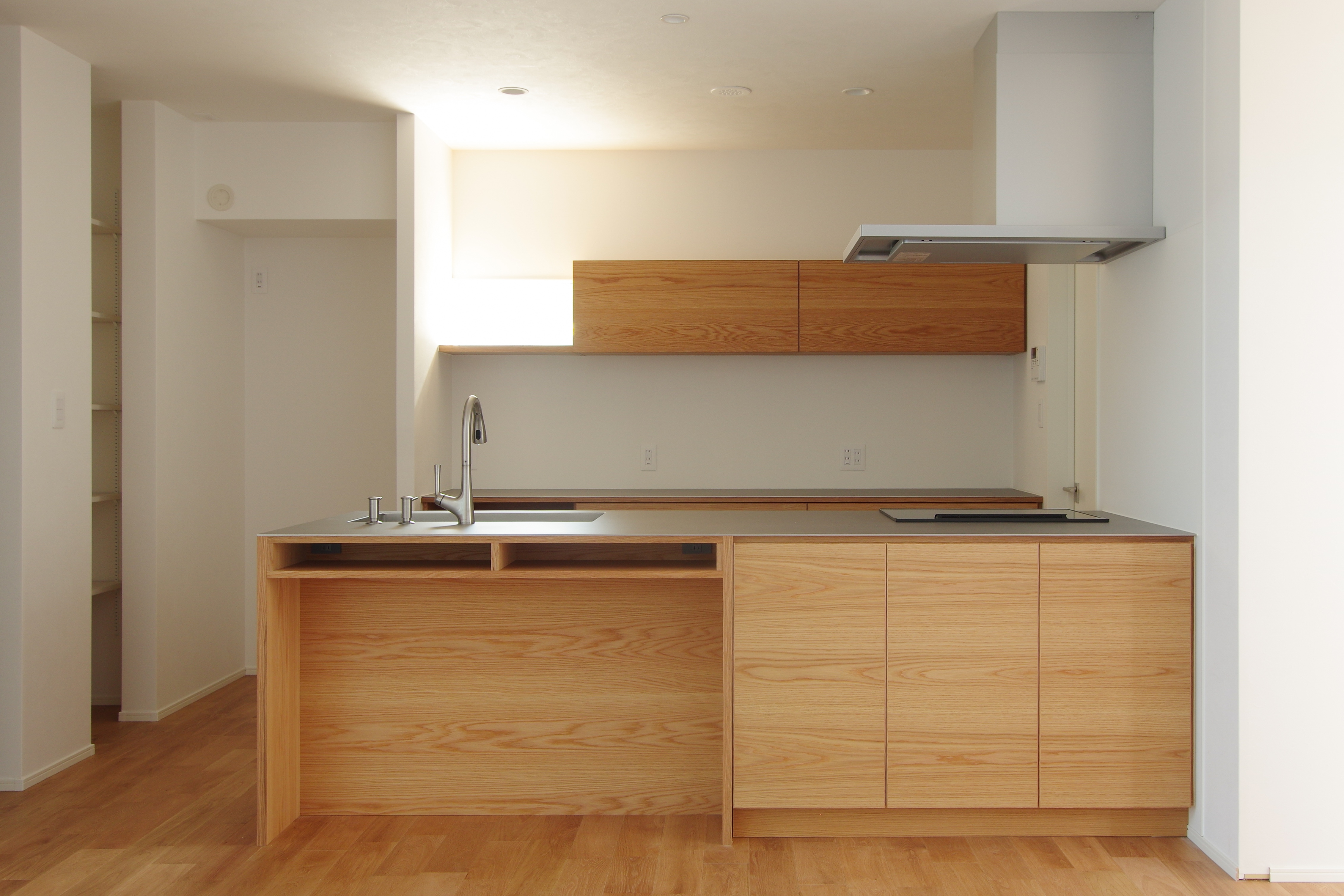 title: HOUSE 244 | Page No,257 | No.2 | sync-furniture | 株式会社 SYNC | 福岡県 家具工房 | オーダーメイドキッチン