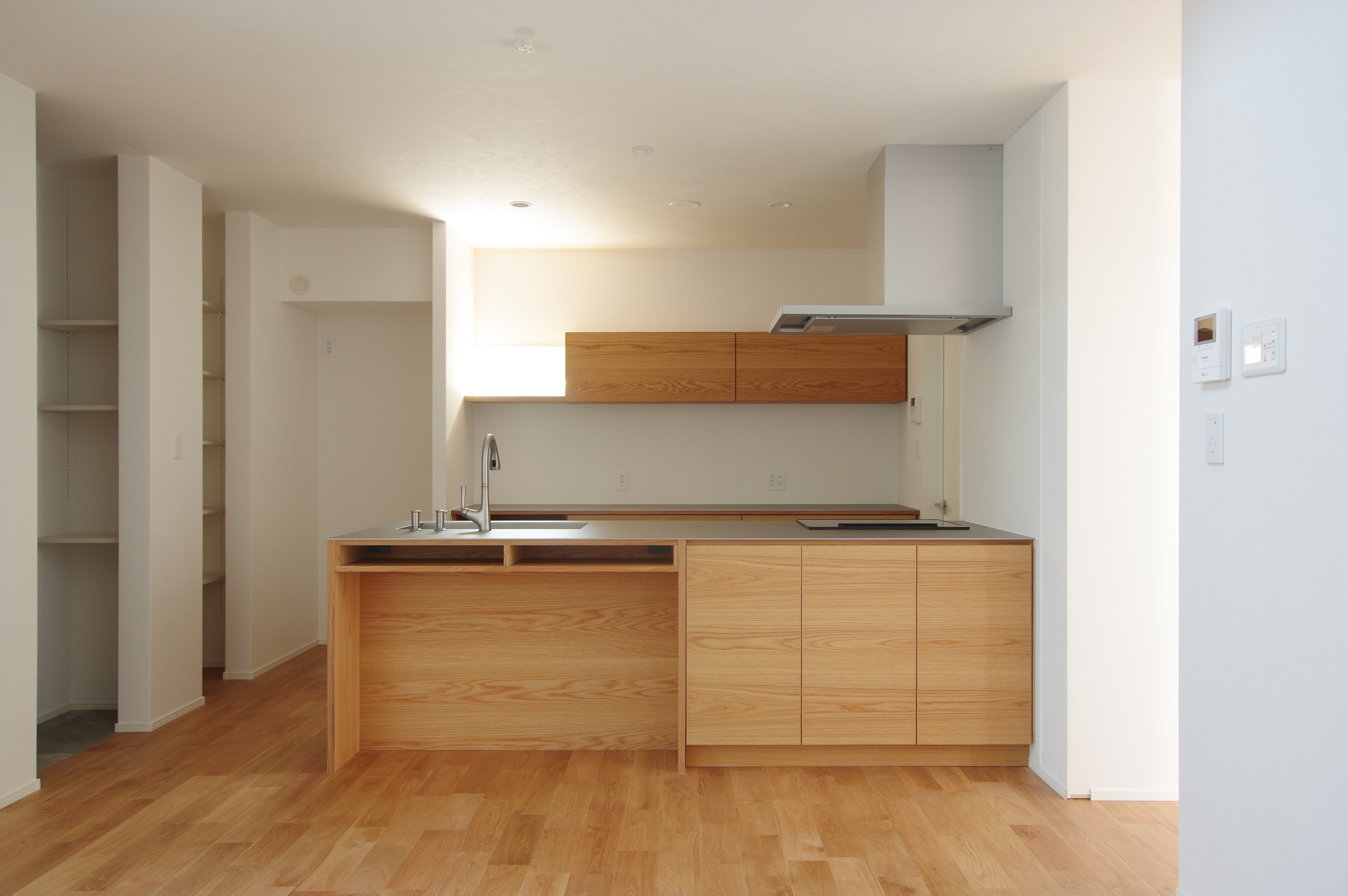 title: HOUSE 244 | Page No,257 | No.1 | sync-furniture | 株式会社 SYNC | 福岡県 家具工房 | オーダーメイドキッチン