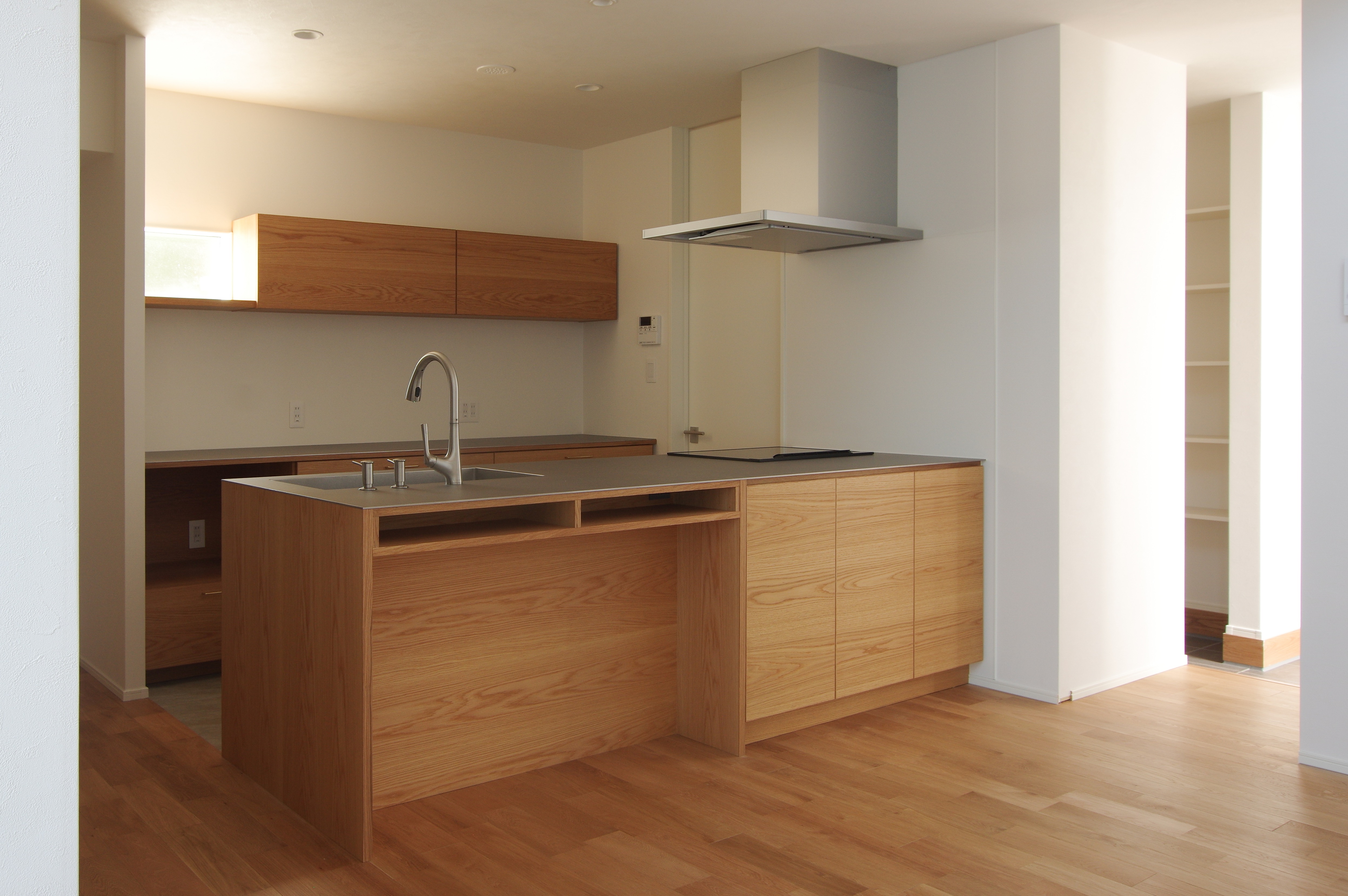 title: HOUSE 244 | Page No,257 | No.3 | sync-furniture | 株式会社 SYNC | 福岡県 家具工房 | オーダーメイドキッチン