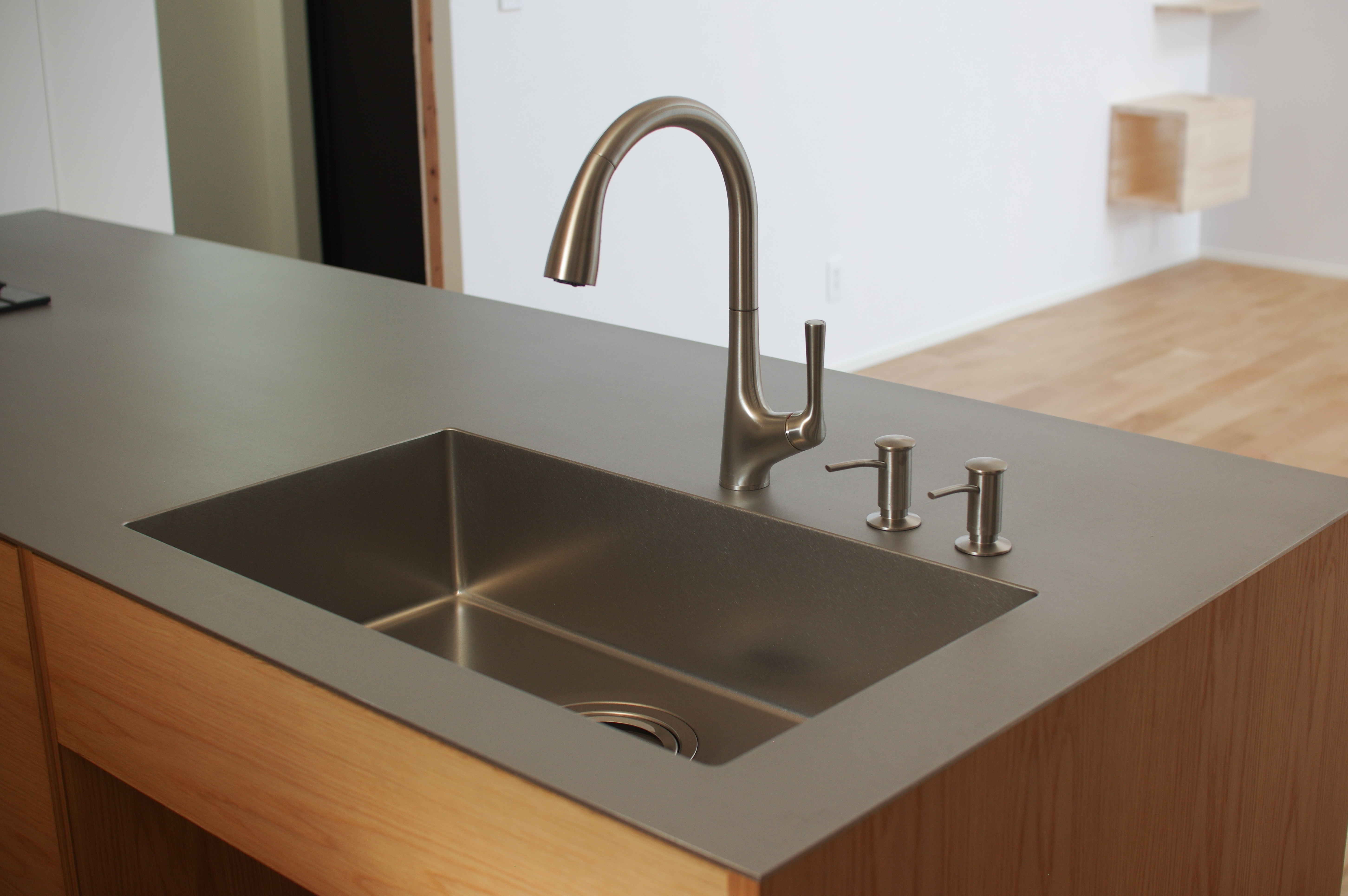 title: HOUSE 244 | Page No,257 | No.16 | sync-furniture | 株式会社 SYNC | 福岡県 家具工房 | オーダーメイドキッチン