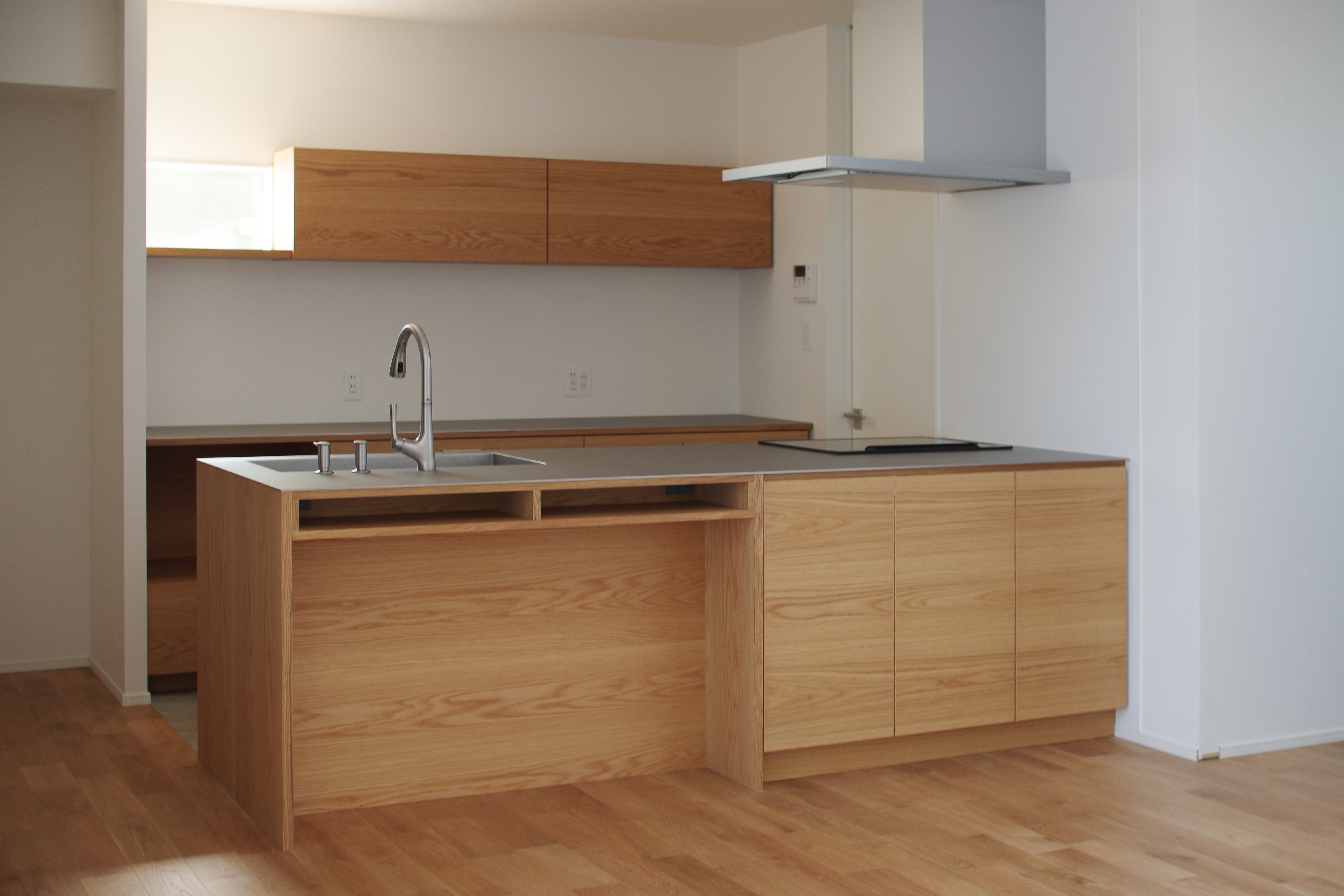 title: HOUSE 244 | Page No,257 | No.4 | sync-furniture | 株式会社 SYNC | 福岡県 家具工房 | オーダーメイドキッチン