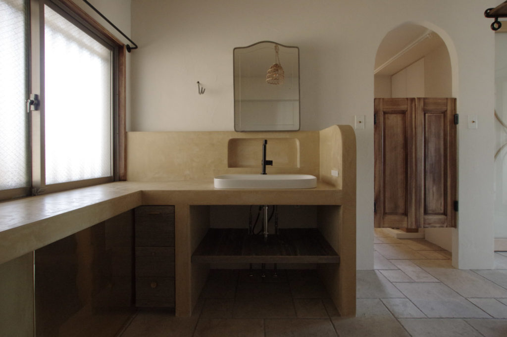 title: HOUSE 247 | Page No,260 | No.16 | sync-furniture | 株式会社 SYNC | 福岡県 家具工房 | オーダーメイドキッチン