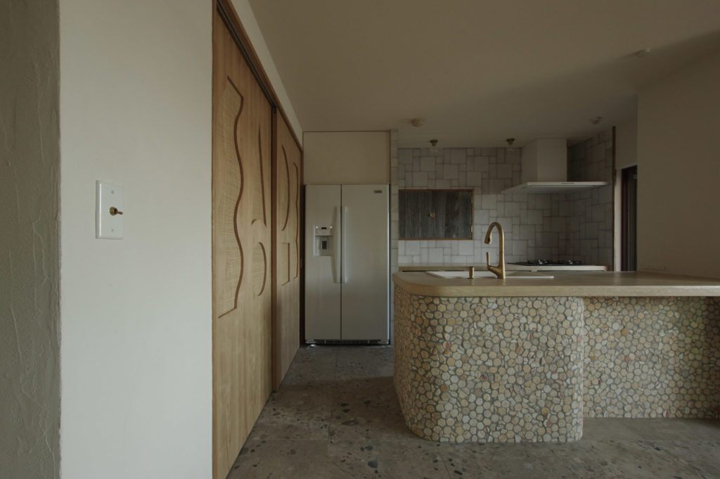 title: HOUSE 247 | Page No,260 | No.4 | sync-furniture | 株式会社 SYNC | 福岡県 家具工房 | オーダーメイドキッチン