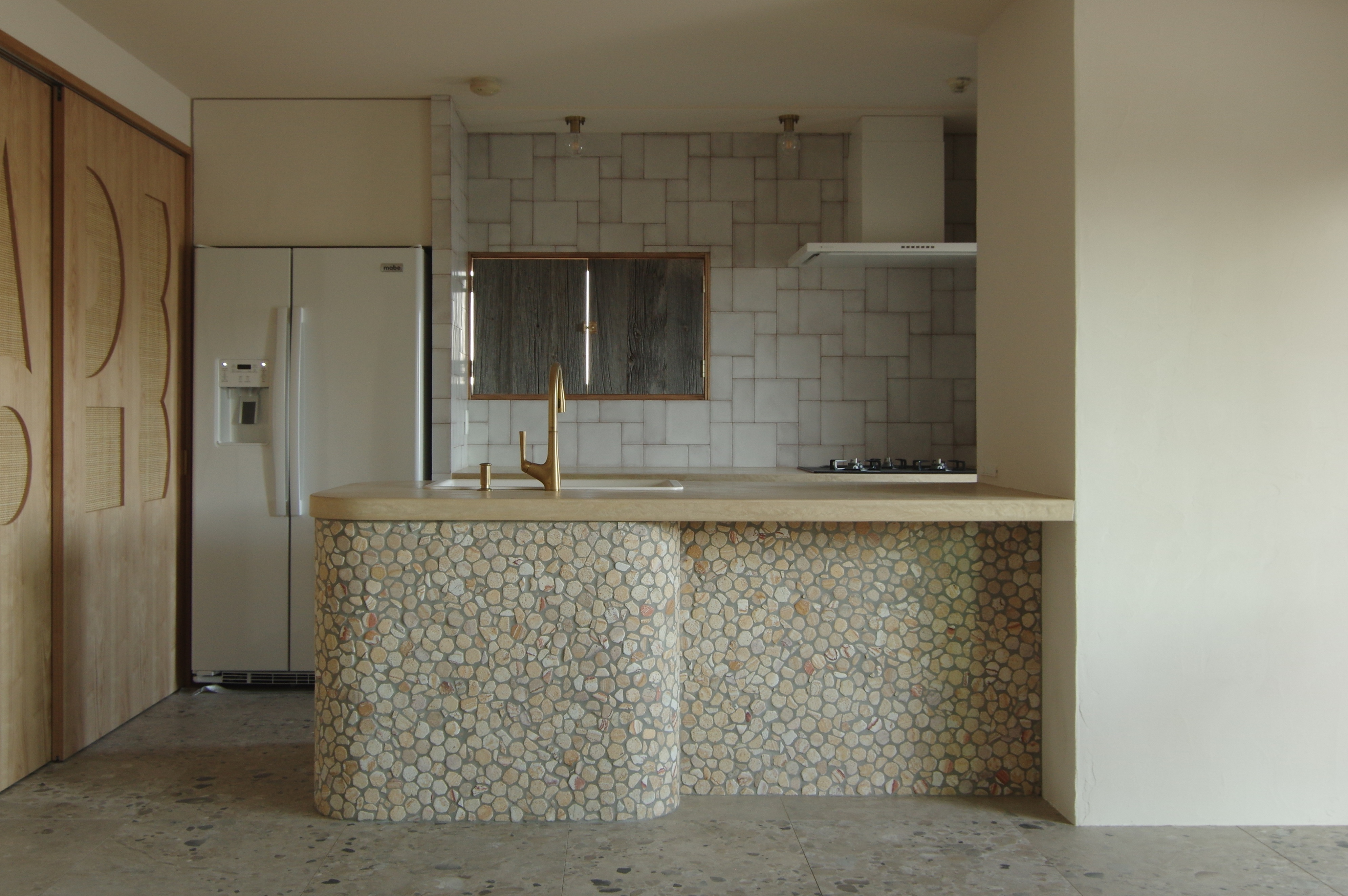 title: HOUSE 247 | Page No,260 | No.2 | sync-furniture | 株式会社 SYNC | 福岡県 家具工房 | オーダーメイドキッチン