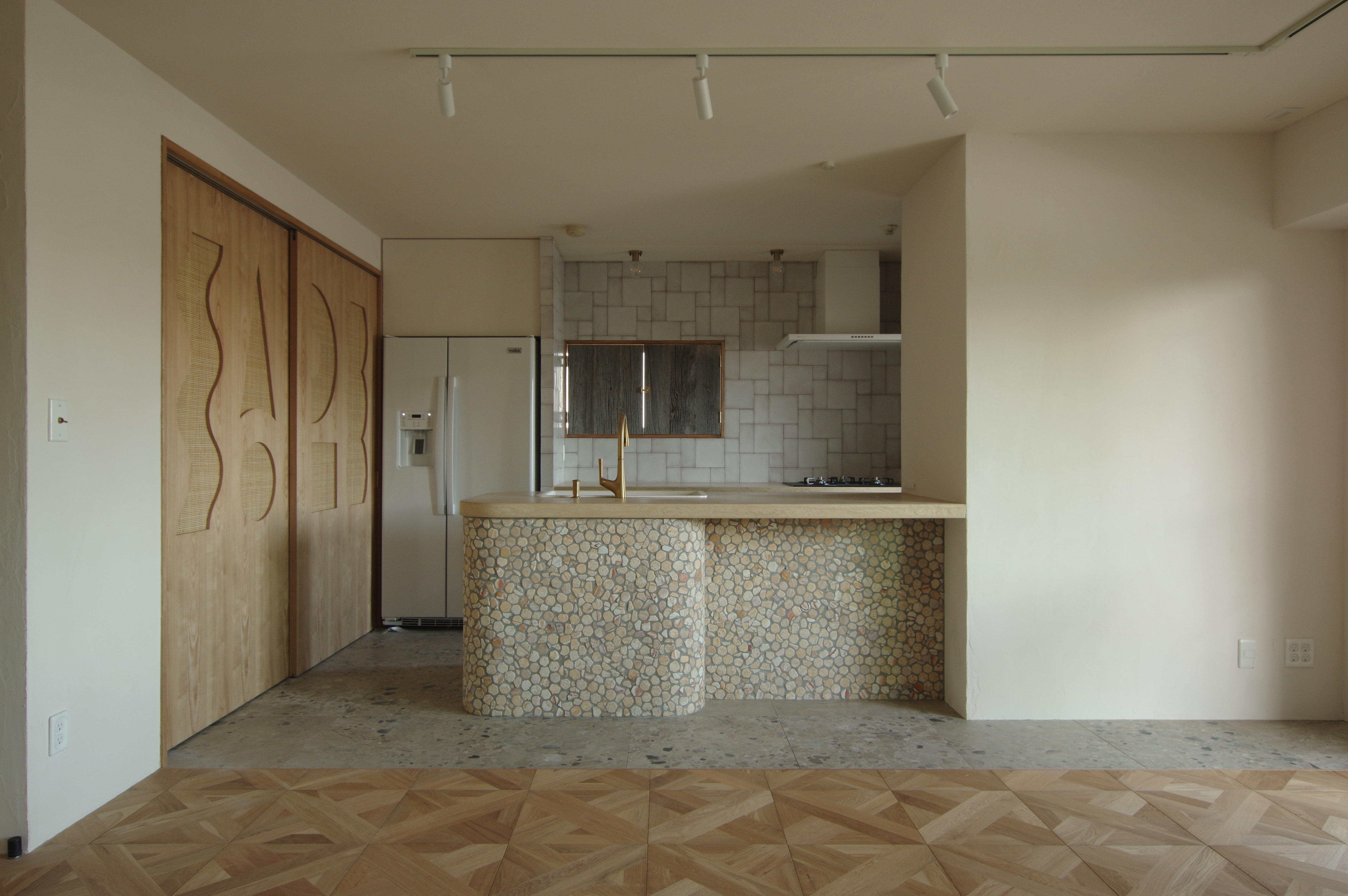 title: HOUSE 247 | Page No,260 | No.1 | sync-furniture | 株式会社 SYNC | 福岡県 家具工房 | オーダーメイドキッチン