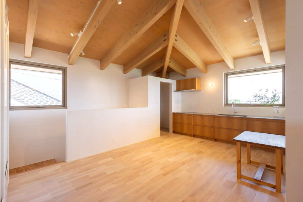 title: HOUSE 246 | Page No,259 | No.18 | sync-furniture | 株式会社 SYNC | 福岡県 家具工房 | オーダーメイドキッチン