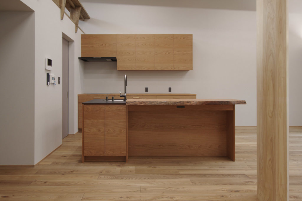 title: HOUSE 250 | Page No,263 | No.2 | sync-furniture | 株式会社 SYNC | 福岡県 家具工房 | オーダーメイドキッチン