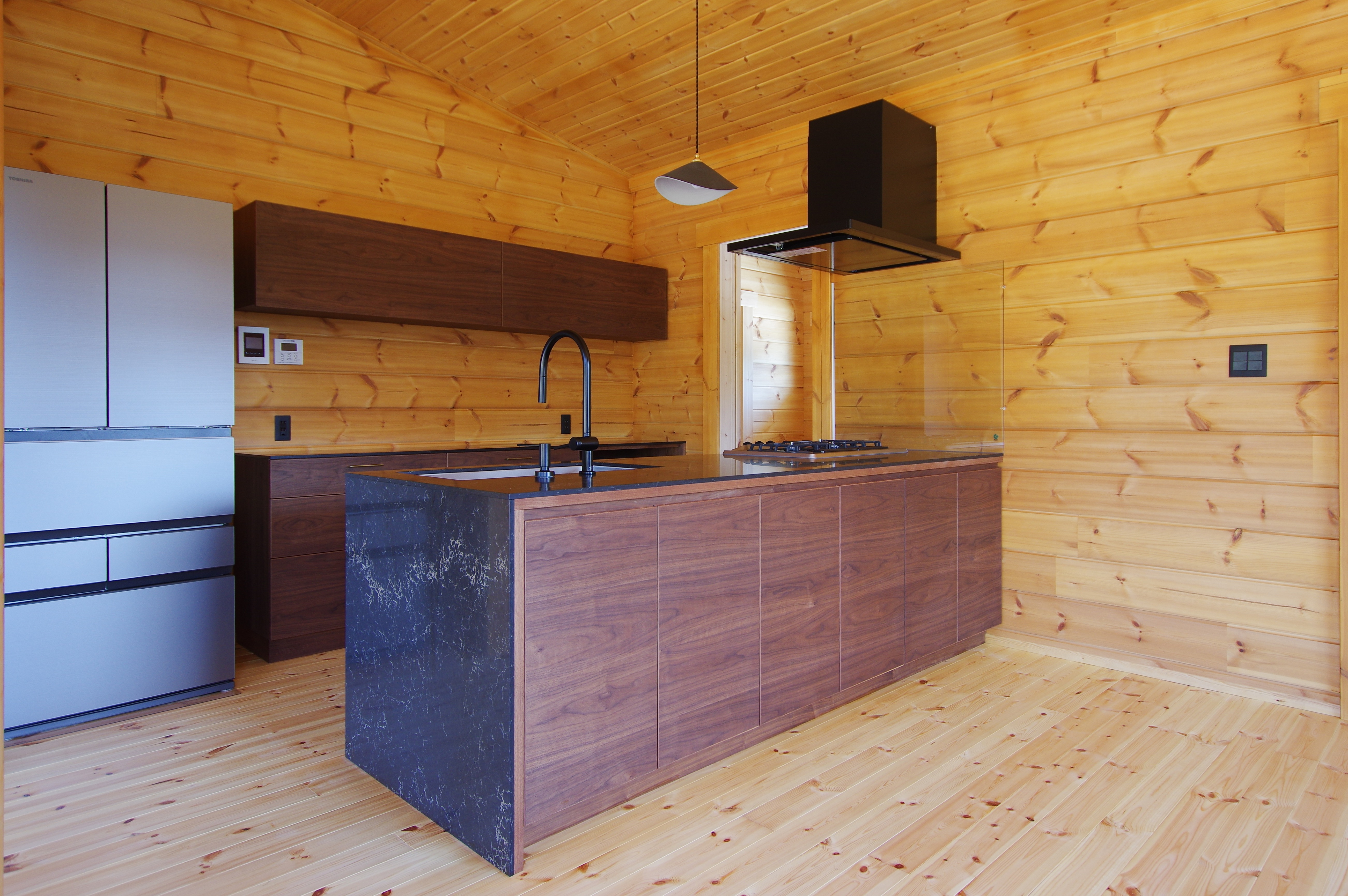title: HOUSE 249 | Page No,262 | No.1 | sync-furniture | 株式会社 SYNC | 福岡県 家具工房 | オーダーメイドキッチン