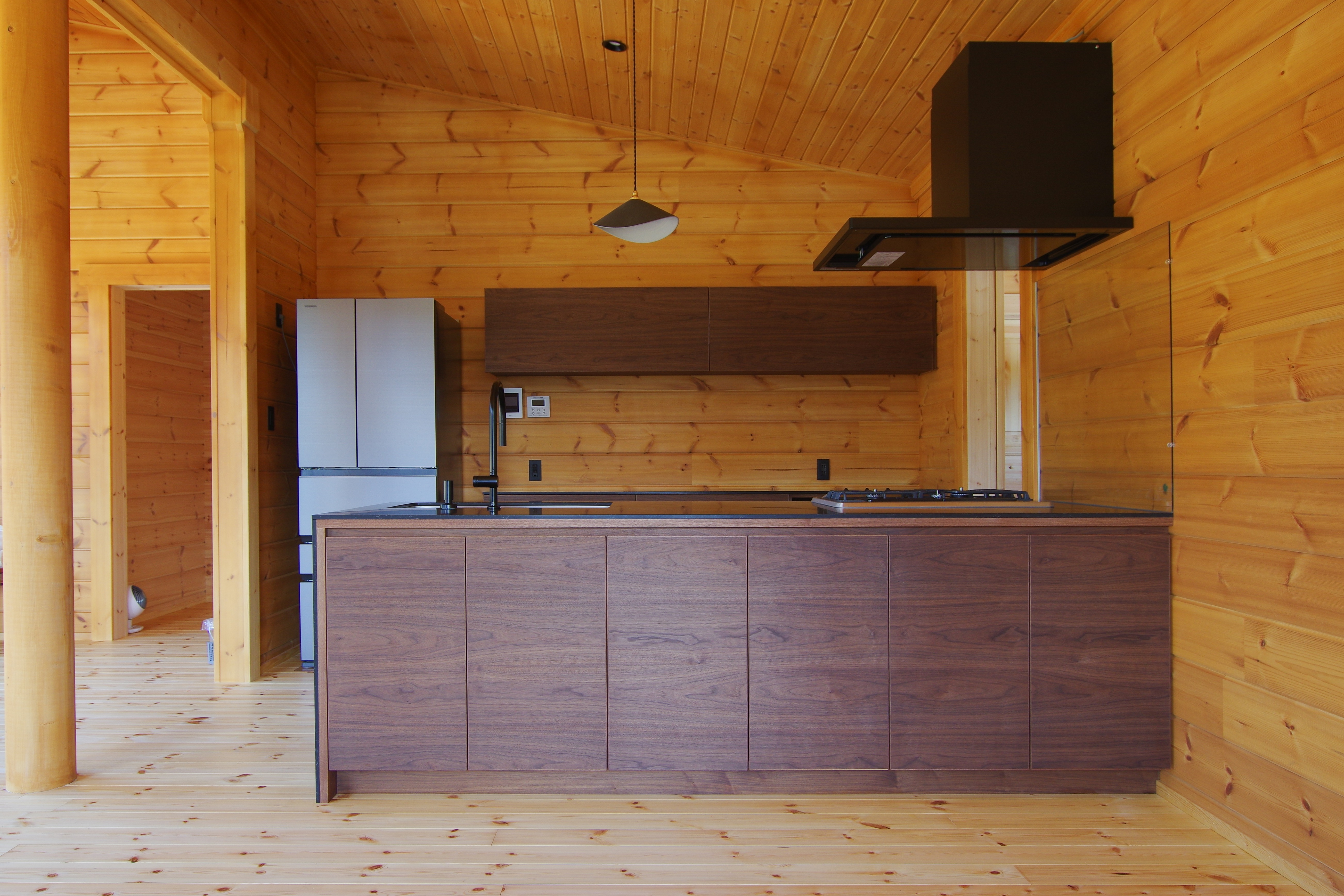 title: HOUSE 249 | Page No,262 | No.2 | sync-furniture | 株式会社 SYNC | 福岡県 家具工房 | オーダーメイドキッチン