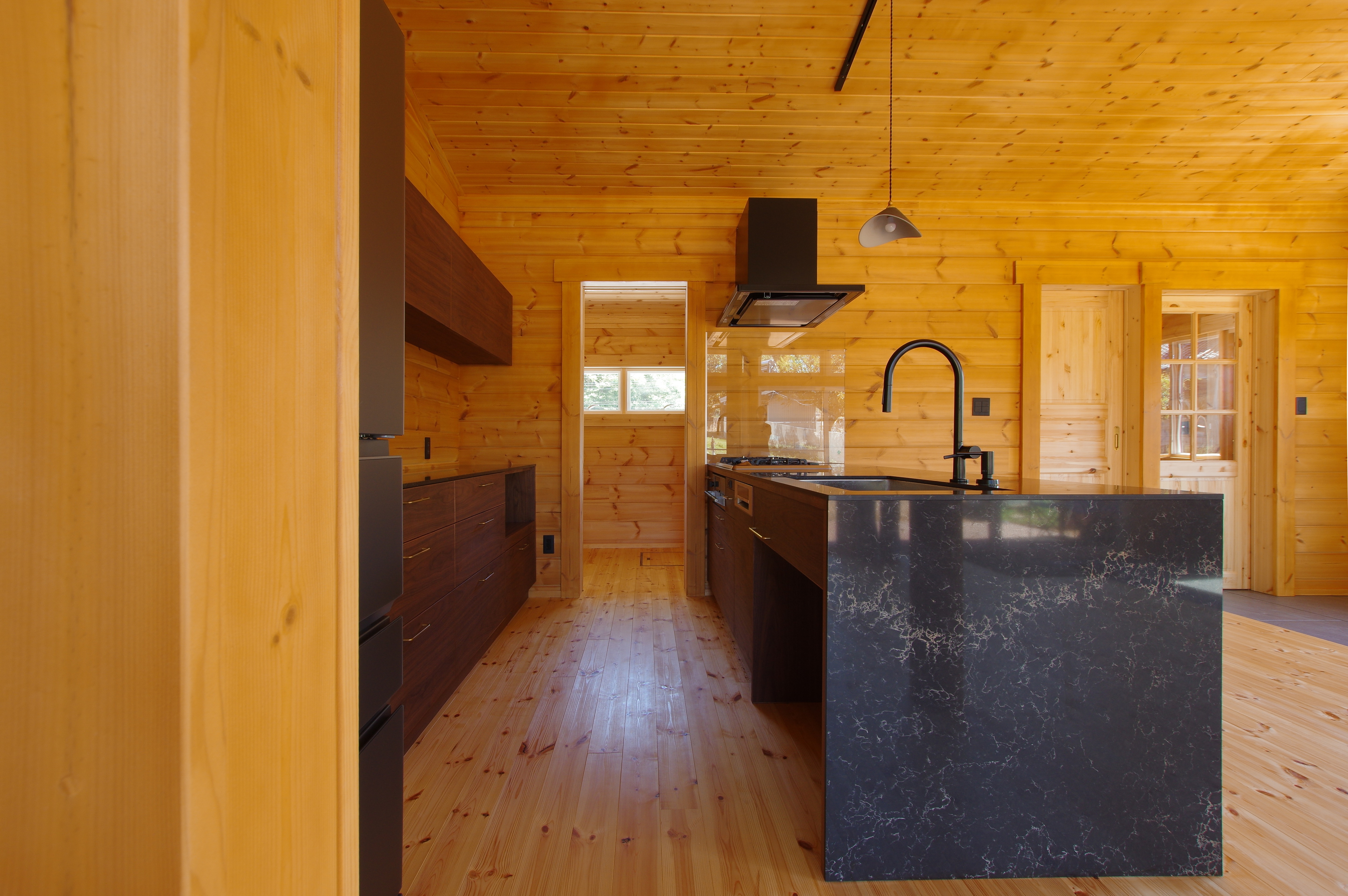title: HOUSE 249 | Page No,262 | No.3 | sync-furniture | 株式会社 SYNC | 福岡県 家具工房 | オーダーメイドキッチン