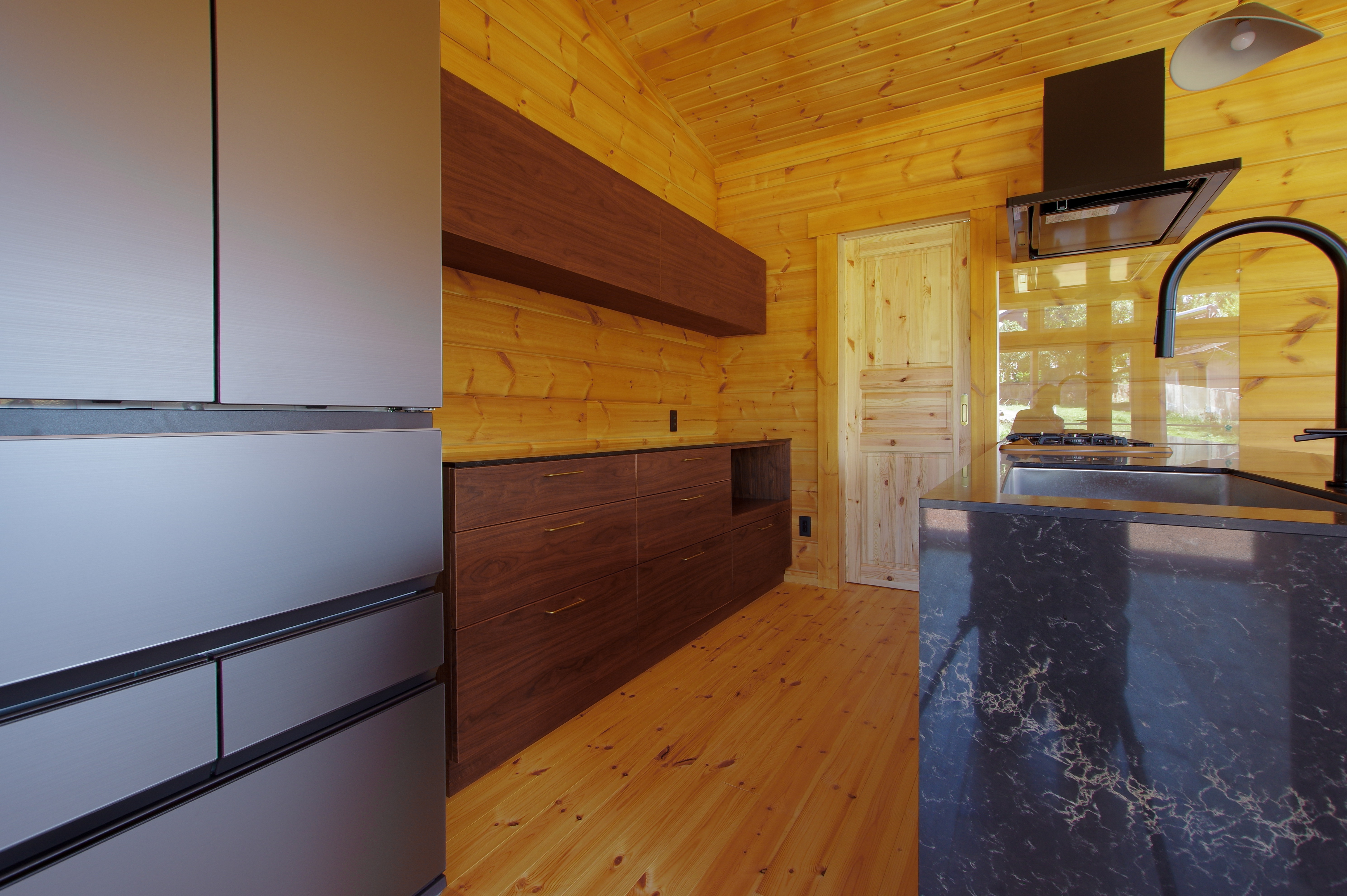 title: HOUSE 249 | Page No,262 | No.4 | sync-furniture | 株式会社 SYNC | 福岡県 家具工房 | オーダーメイドキッチン